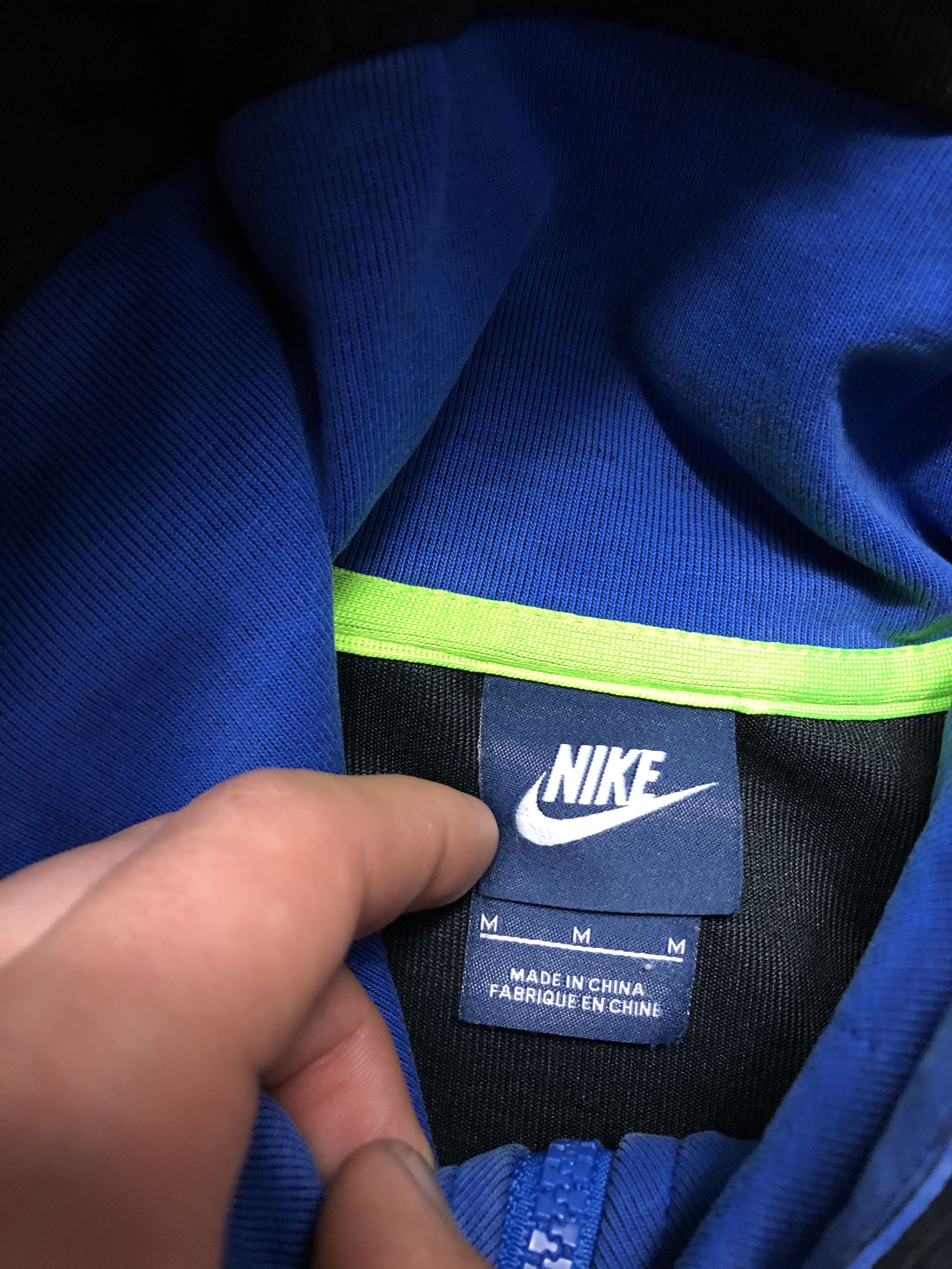 Nike Nike Vintage Mens Zip Hoodie Y2K Size US M / EU 48-50 / 2 - 4 Thumbnail