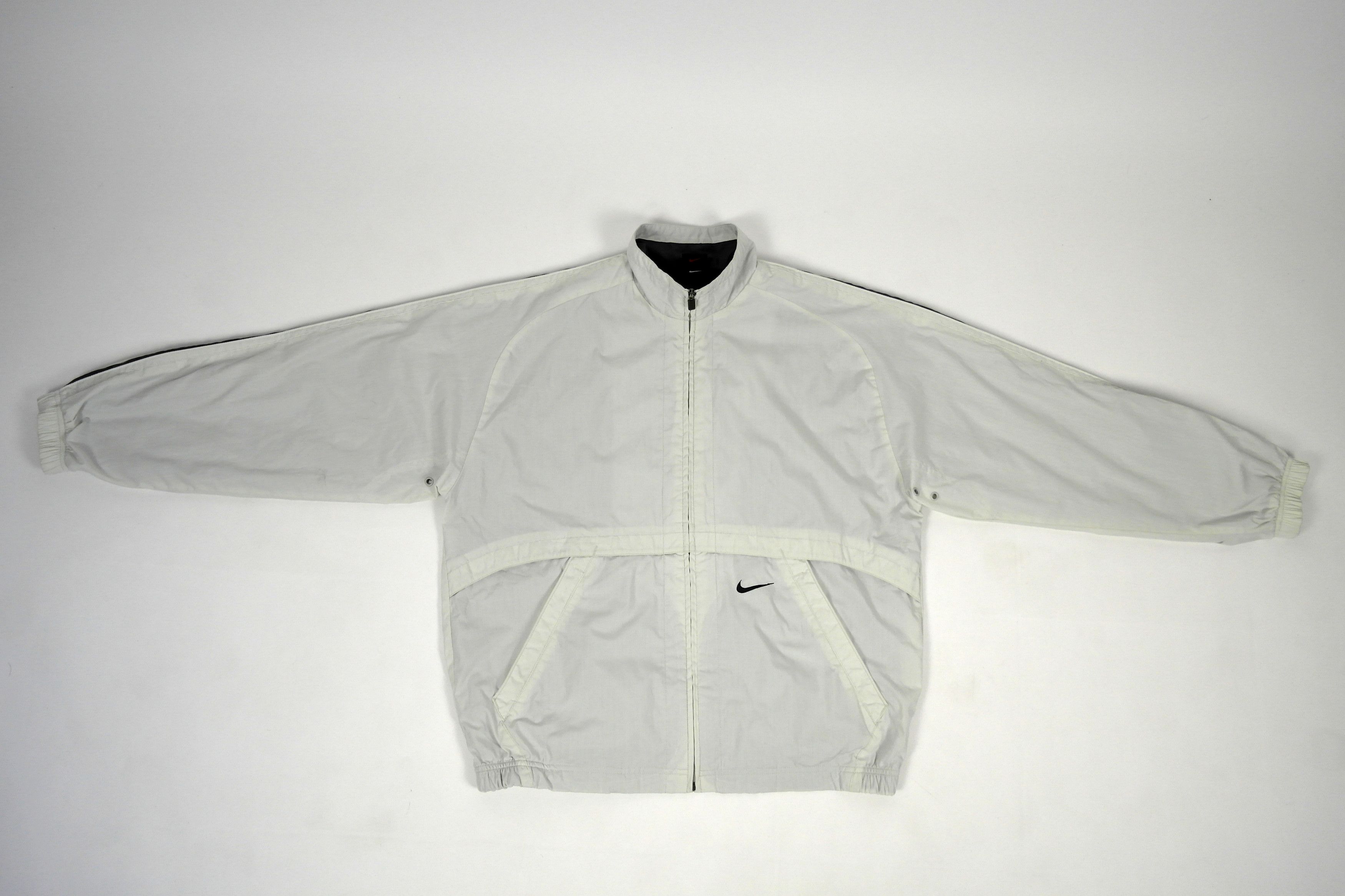 Nike × Vintage Vintage Nike Light Jacket Size US M / EU 48-50 / 2 - 8 Thumbnail