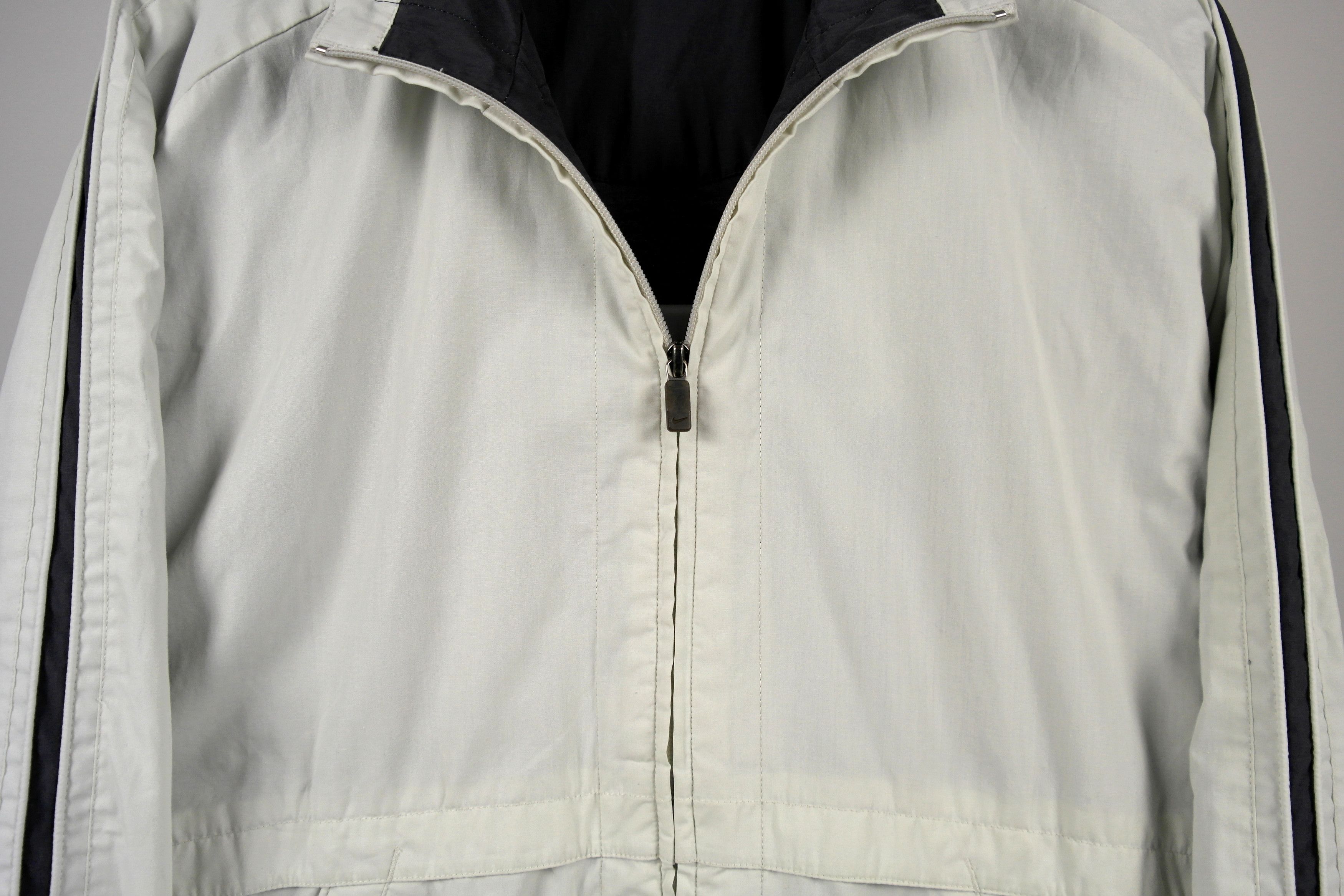 Nike × Vintage Vintage Nike Light Jacket Size US M / EU 48-50 / 2 - 5 Thumbnail