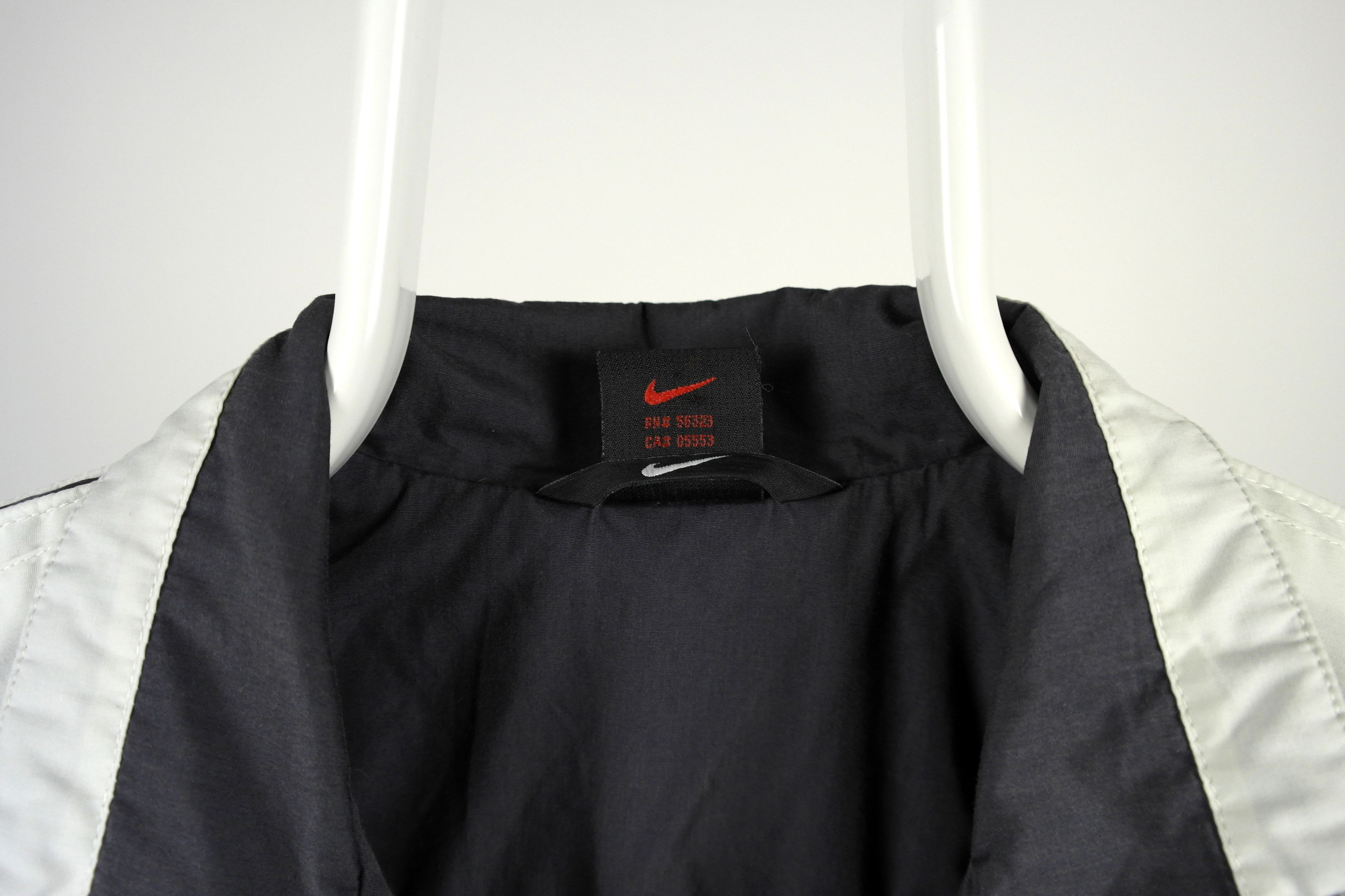 Nike × Vintage Vintage Nike Light Jacket Size US M / EU 48-50 / 2 - 7 Thumbnail