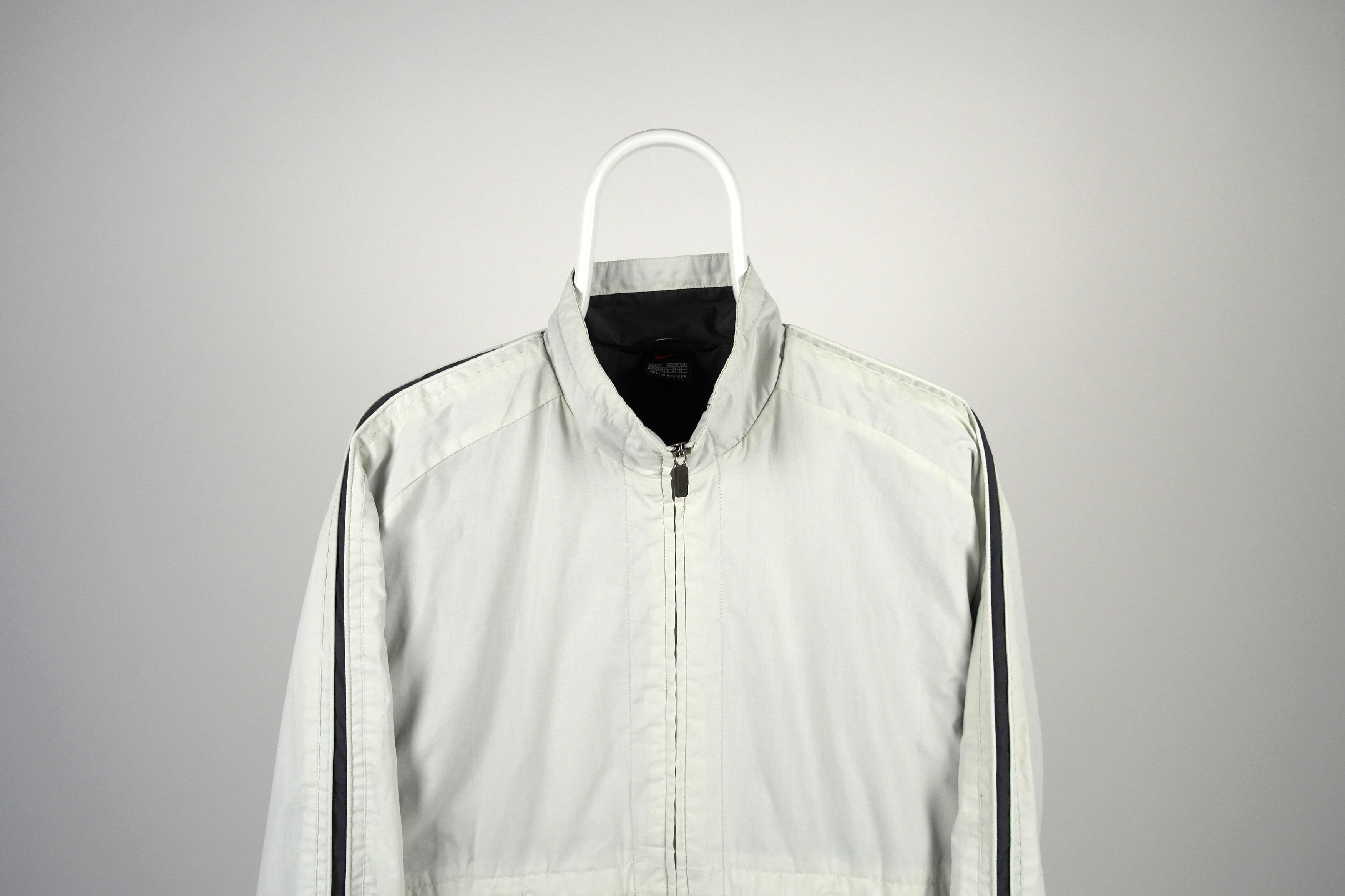 Nike × Vintage Vintage Nike Light Jacket Size US M / EU 48-50 / 2 - 2 Thumbnail