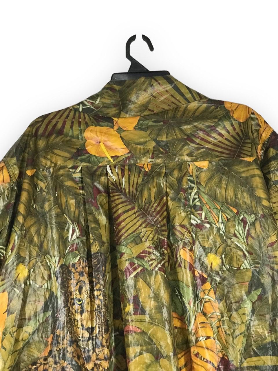 Salvatore Ferragamo Rare Design Tropical Cheetah Size US XL / EU 56 / 4 - 7 Thumbnail
