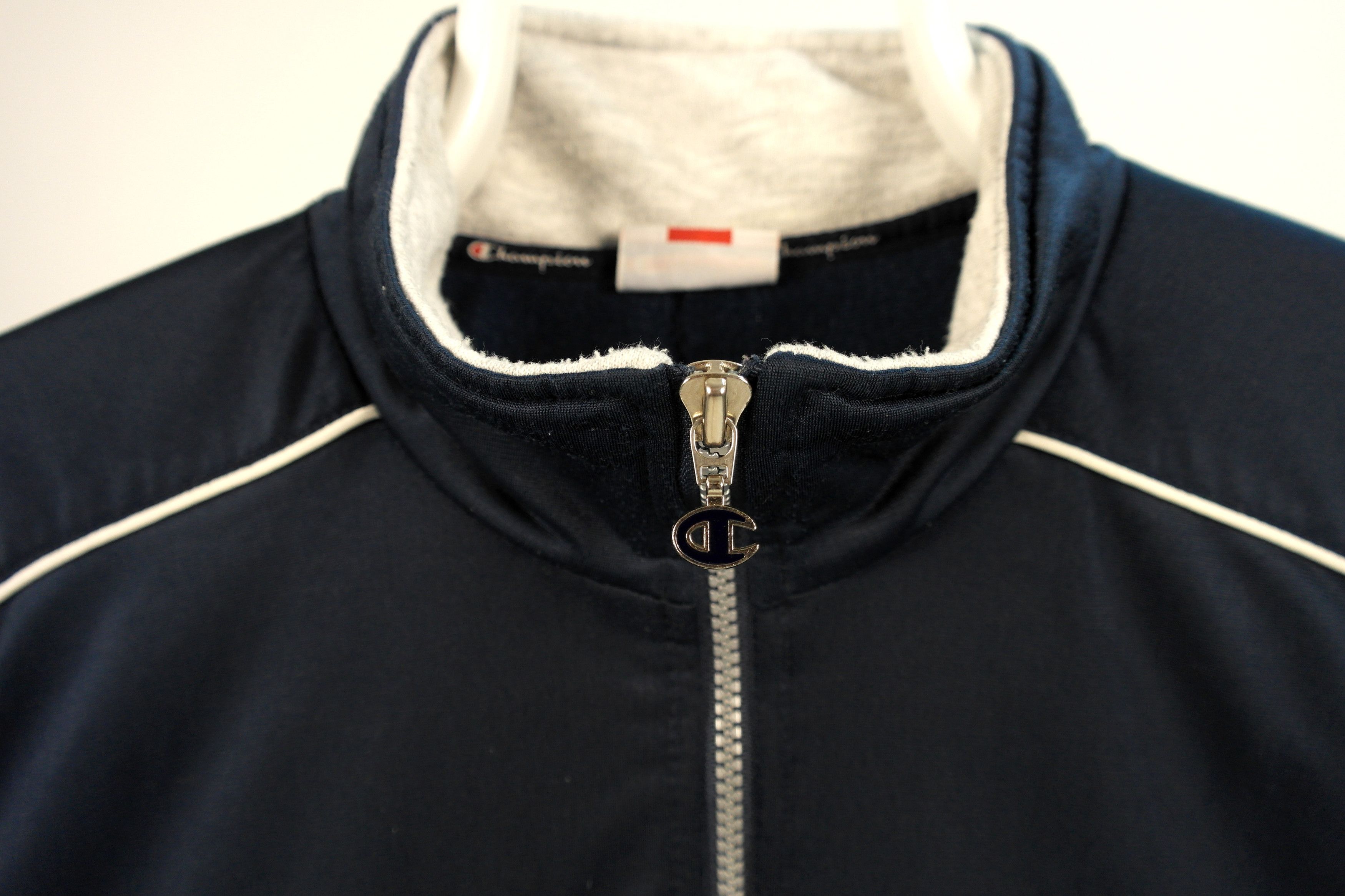 Champion × Vintage VINTAGE Champion Big Logo Size US M / EU 48-50 / 2 - 6 Thumbnail