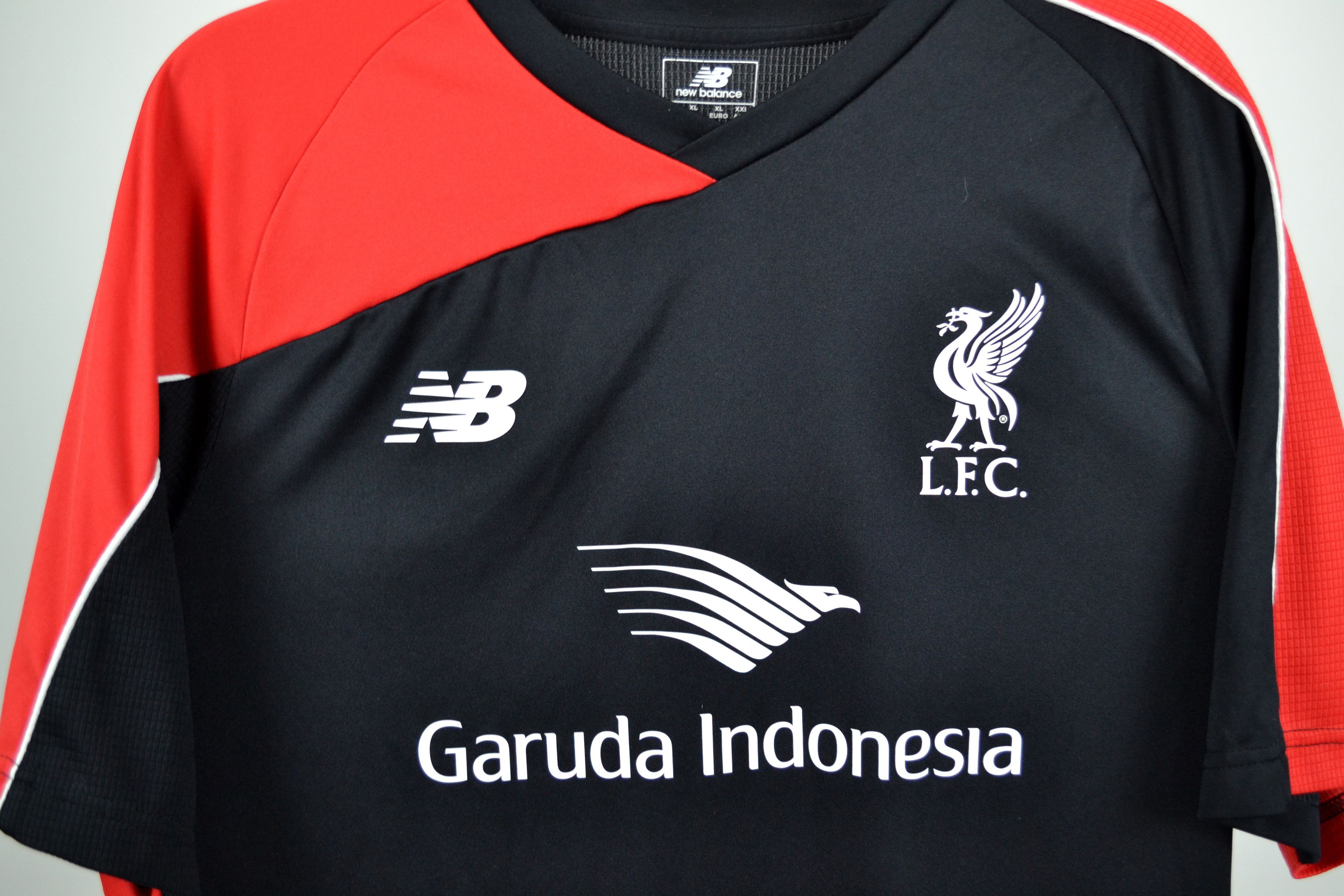New Balance Liverpool New Balance Garuda T-shirt Size US XL / EU 56 / 4 - 4 Thumbnail