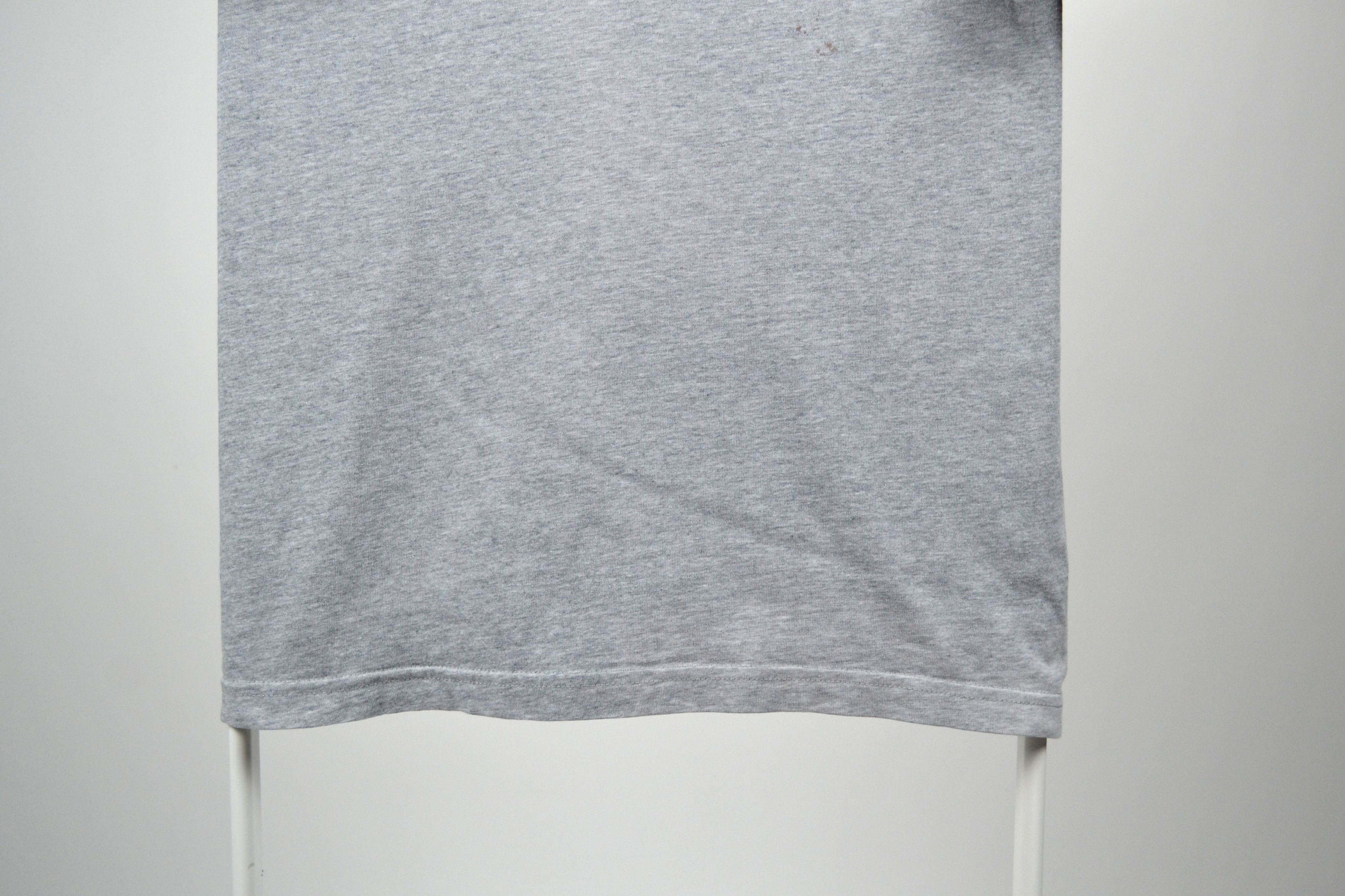 Champion × Vintage Vintage Champion centr logo shirt Size US M / EU 48-50 / 2 - 3 Thumbnail