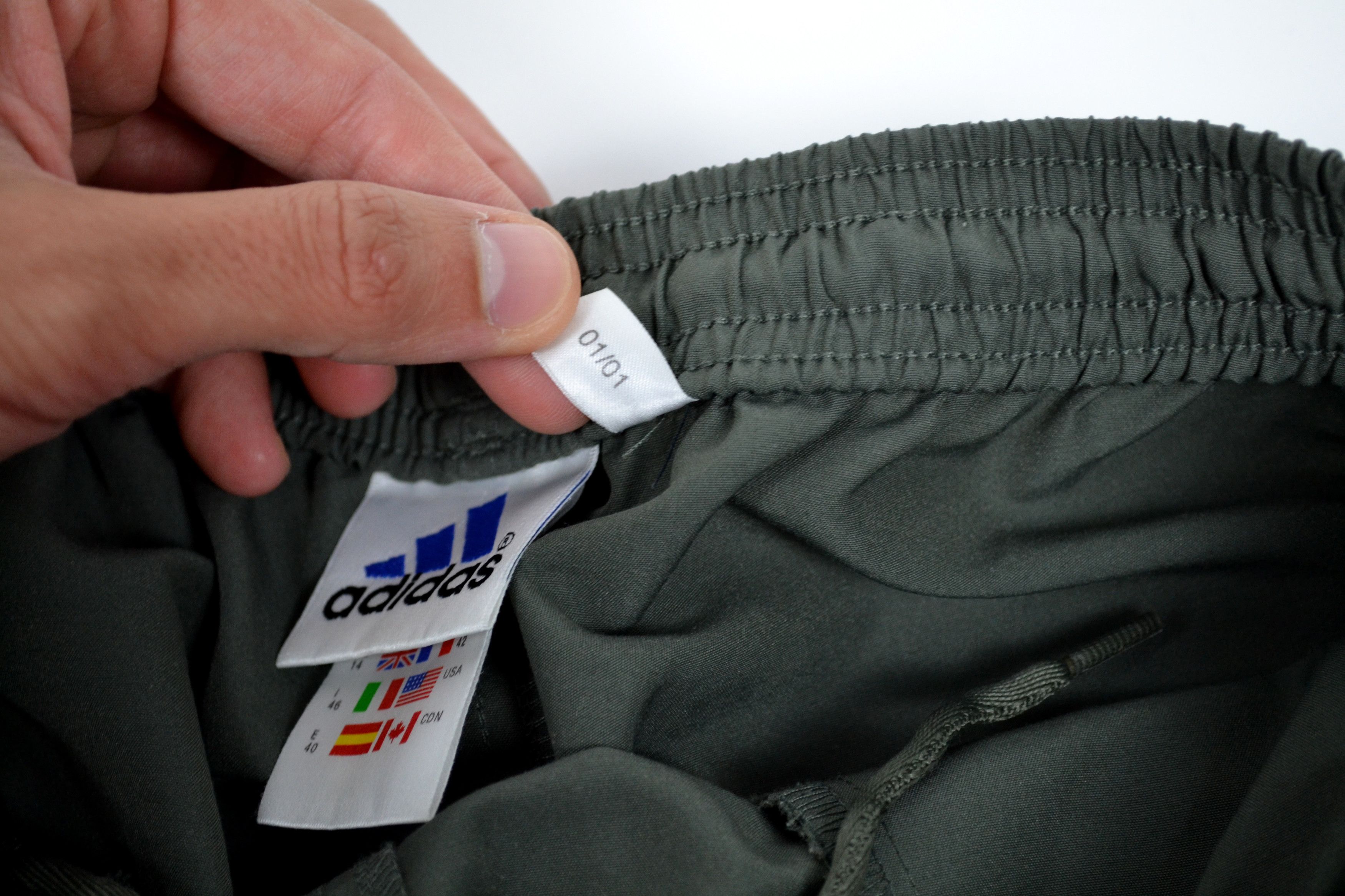 Adidas × Vintage Vintage Adidas Shorts Size US 30 / EU 46 - 5 Thumbnail