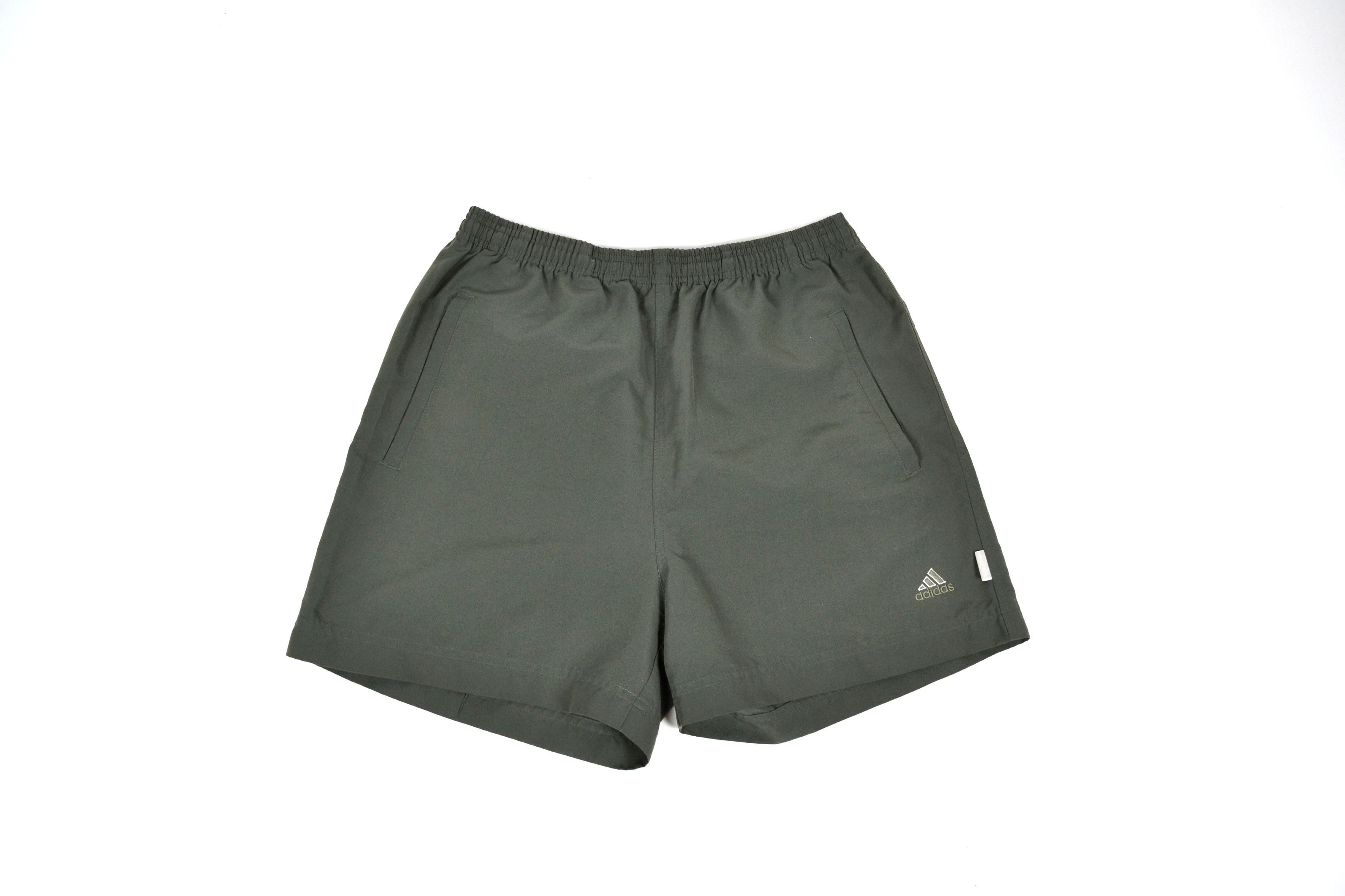 Adidas × Vintage Vintage Adidas Shorts Size US 30 / EU 46 - 1 Thumbnail