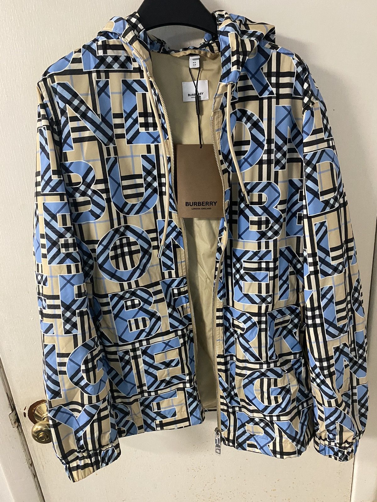 Burberry Burberry hooded jacket Size US XS / EU 42 / 0 - 2 Thumbnail