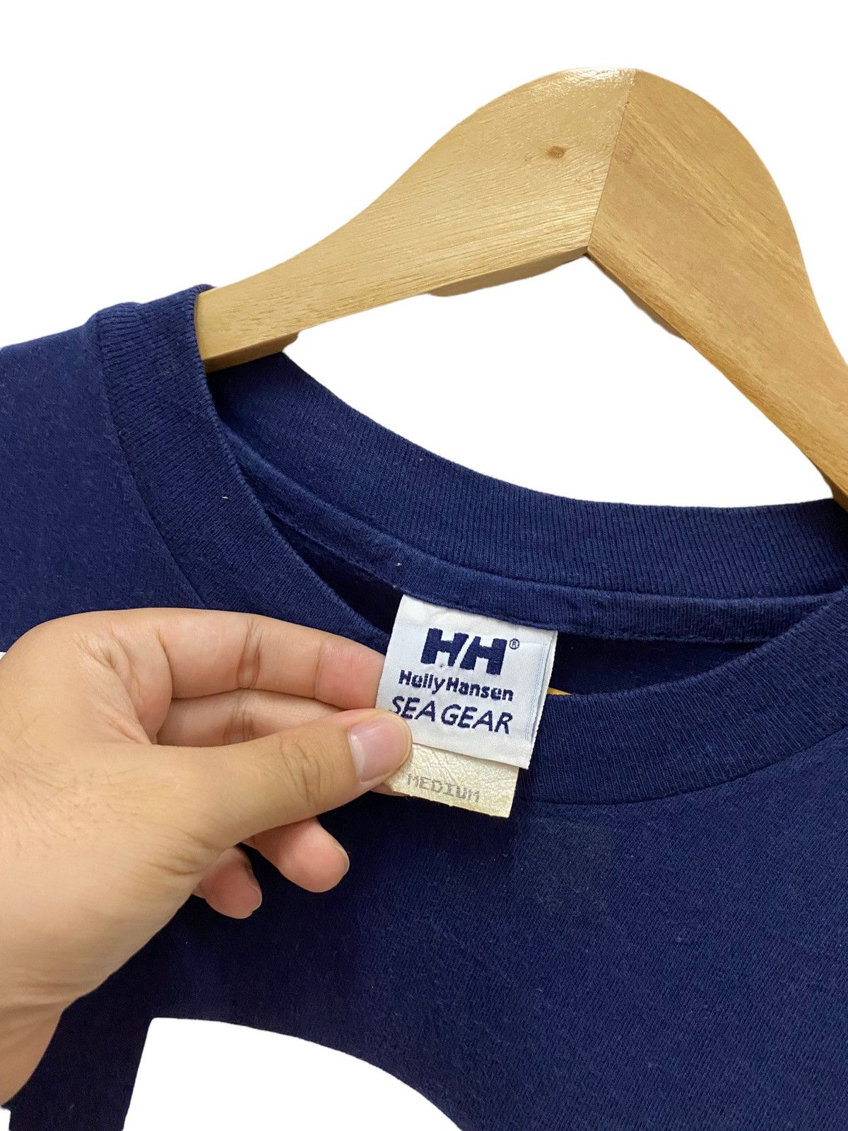 Helly Hansen Vintage Helly Hansen Tee Size US M / EU 48-50 / 2 - 3 Thumbnail