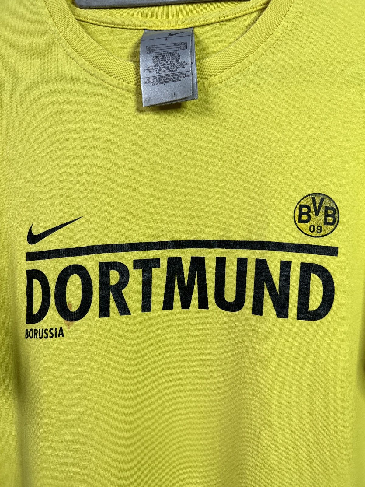 Nike Vintage Nike Borussia Dortmund T-Shirt Size US L / EU 52-54 / 3 - 2 Thumbnail