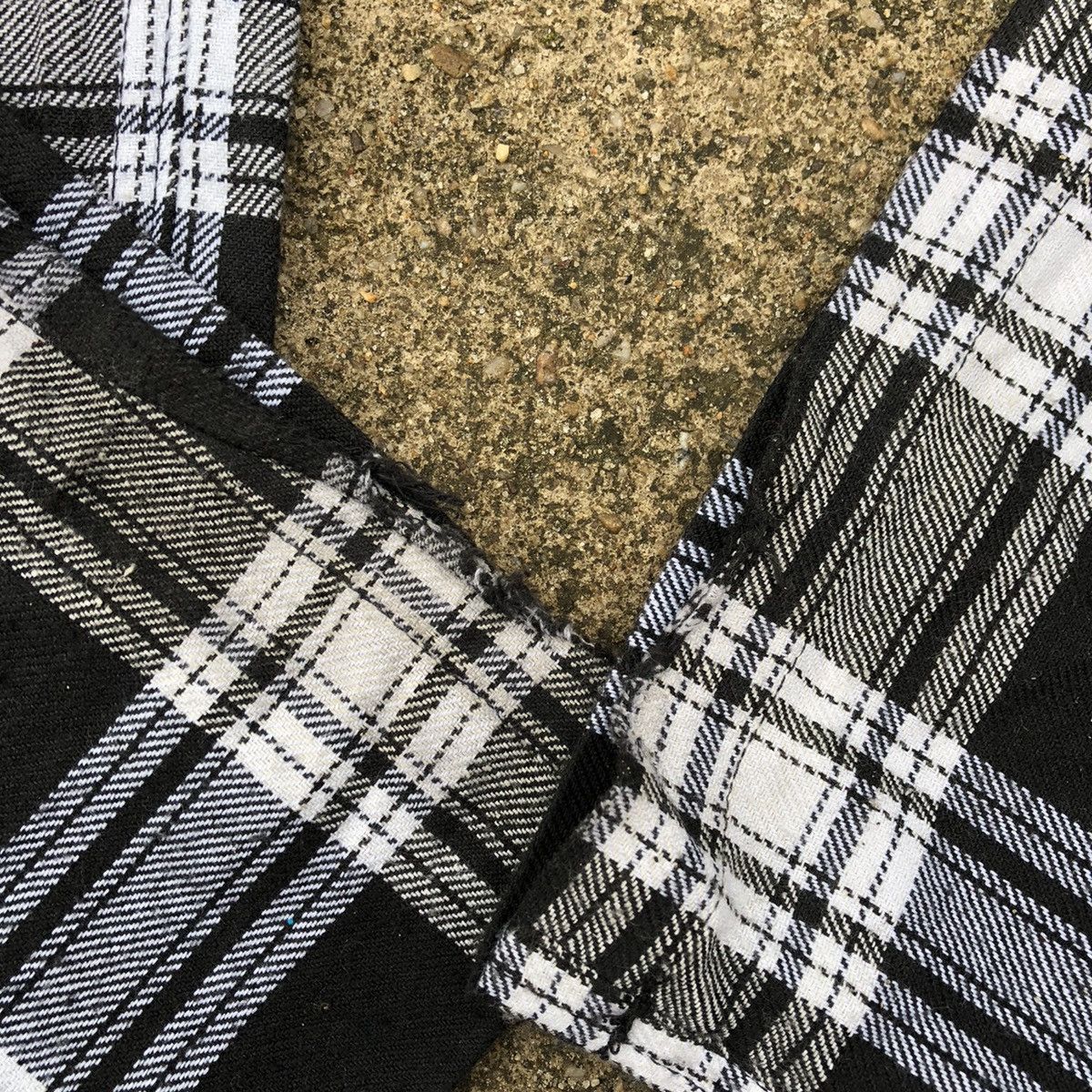 Designer × Japanese Brand × Vintage 🔥Sick🔥Tom's Worker Checkerd Black Tartan Punk Styles Pants Size 32" / US 10 / IT 46 - 8 Thumbnail