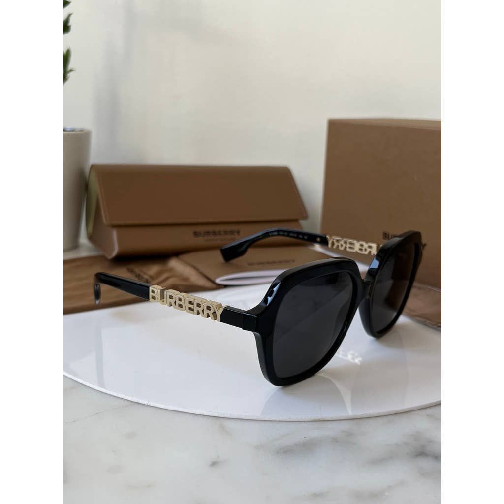 Burberry バーバリー サングラス B4389 サイドロゴ Burberry バーバリー サングラス B4389 サイドロゴ - メルカリ