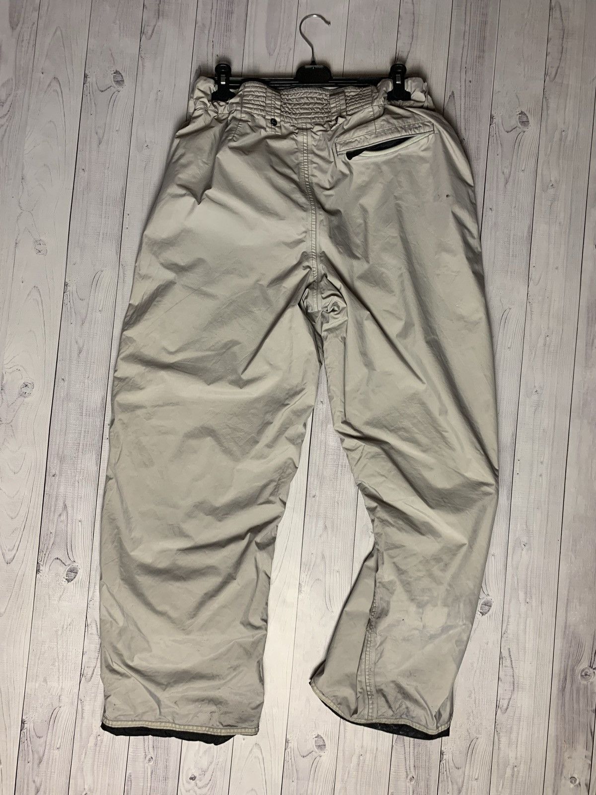 Vintage Vintage Nike ACG ski pants size L logo Size US 34 / EU 50 - 12 Thumbnail