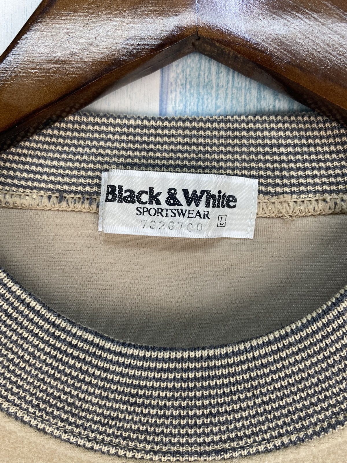 Vintage Black&White Sportwear Sweatshirt