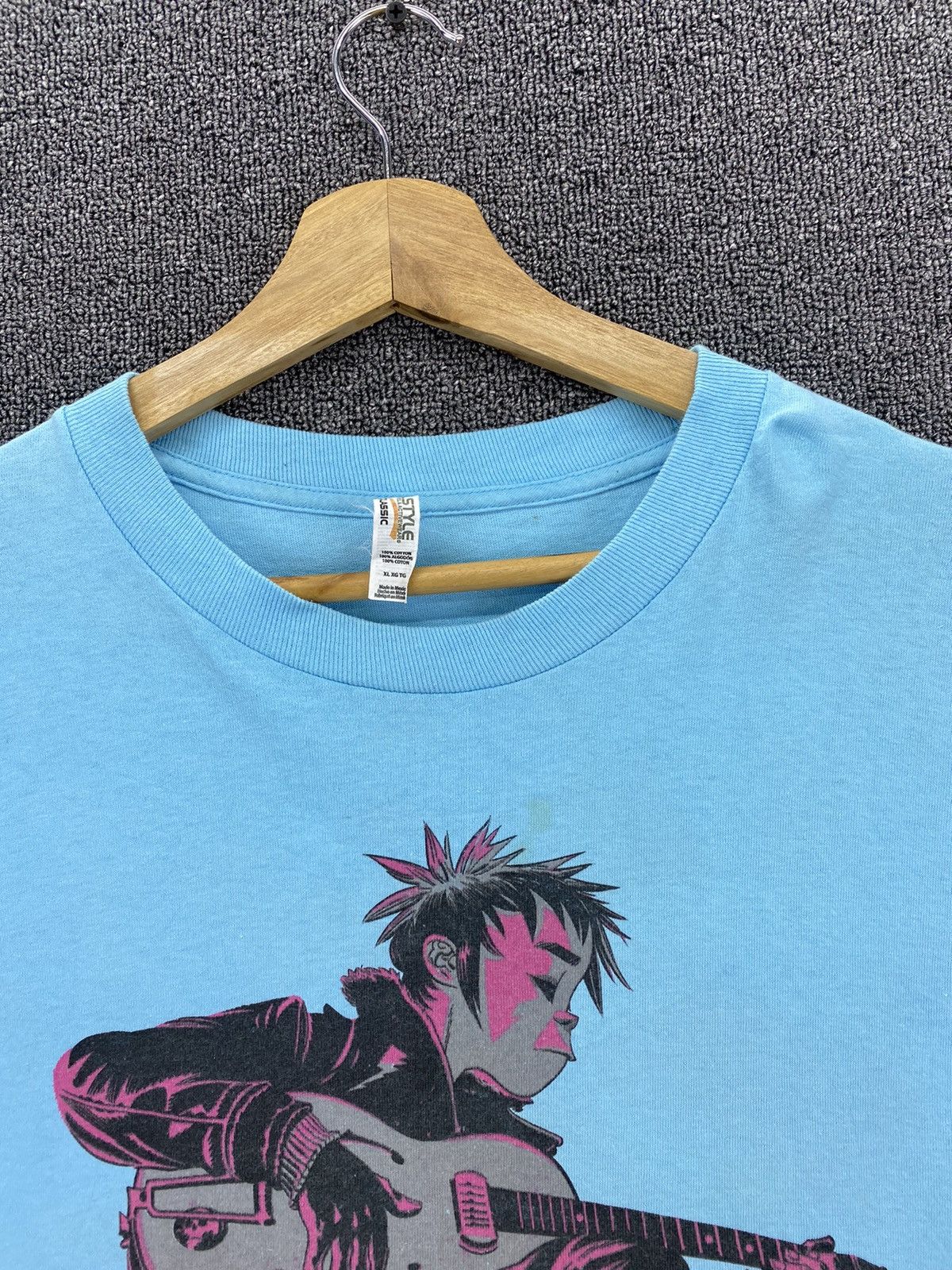 Band Tees Vintage Y2K Gorillaz Guitarist Punk Rock Band Tees T Shirts Size US XL / EU 56 / 4 - 7 Thumbnail