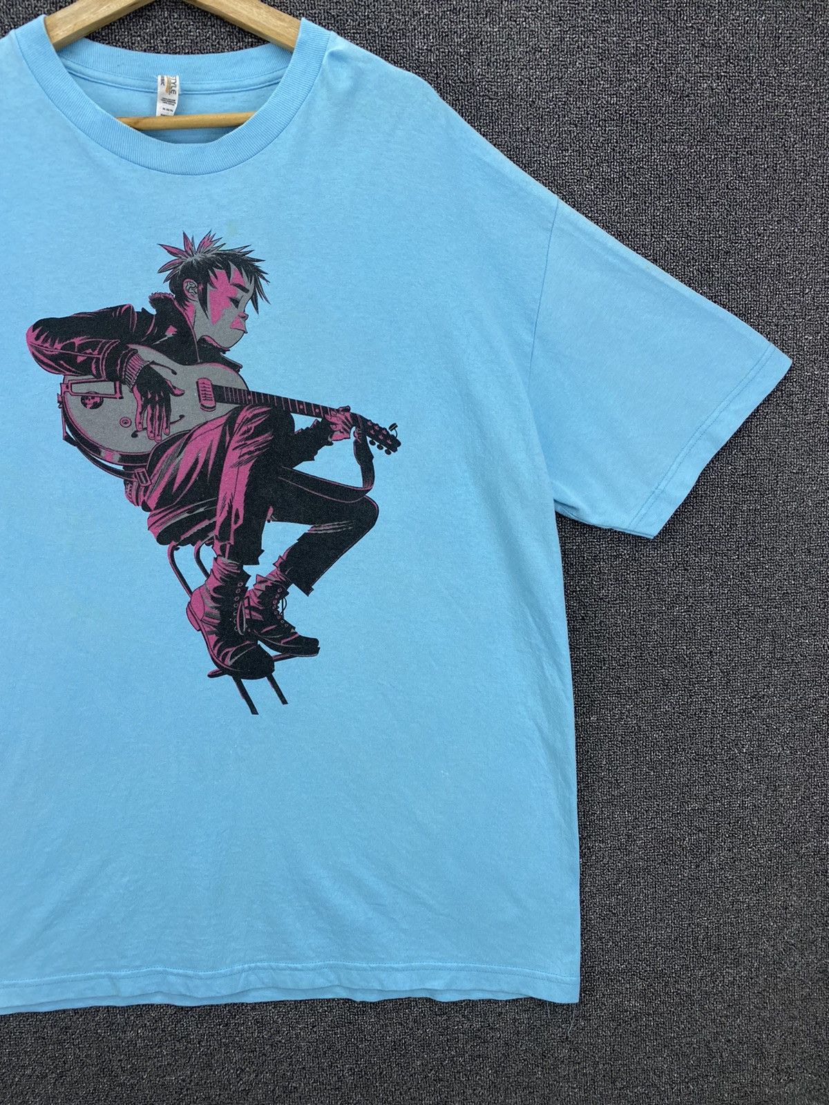 Band Tees Vintage Y2K Gorillaz Guitarist Punk Rock Band Tees T Shirts Size US XL / EU 56 / 4 - 4 Thumbnail