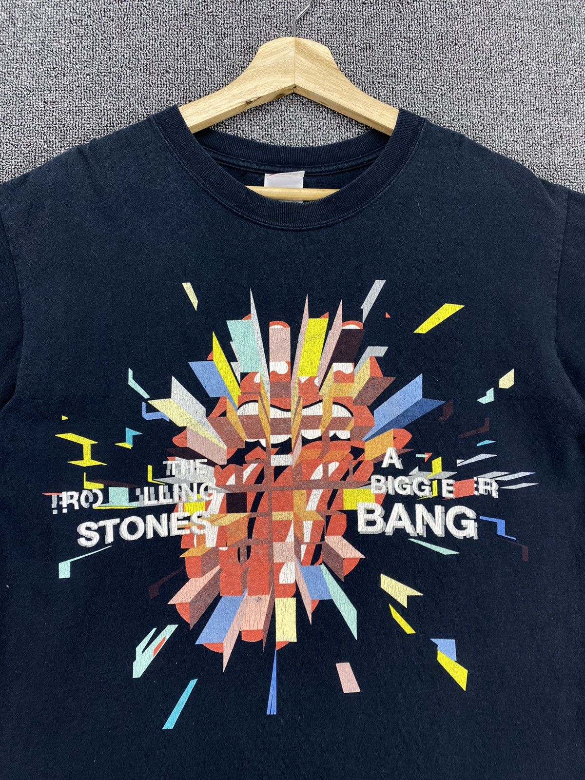 Band Tees Vintage The Rolling Stones Punk Rock Band Tees T Shirts Size US M / EU 48-50 / 2 - 5 Thumbnail