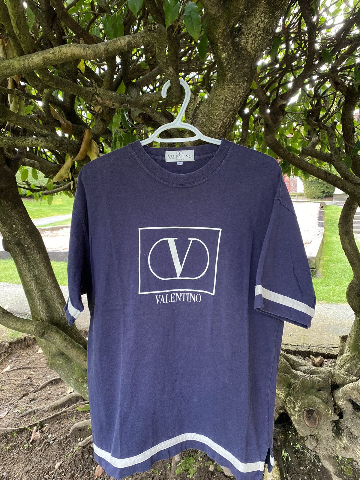 Designer × Valentino VINTAGE VALENTINO BIG LOGO SHIRT Size US L / EU 52-54 / 3 - 1 Thumbnail