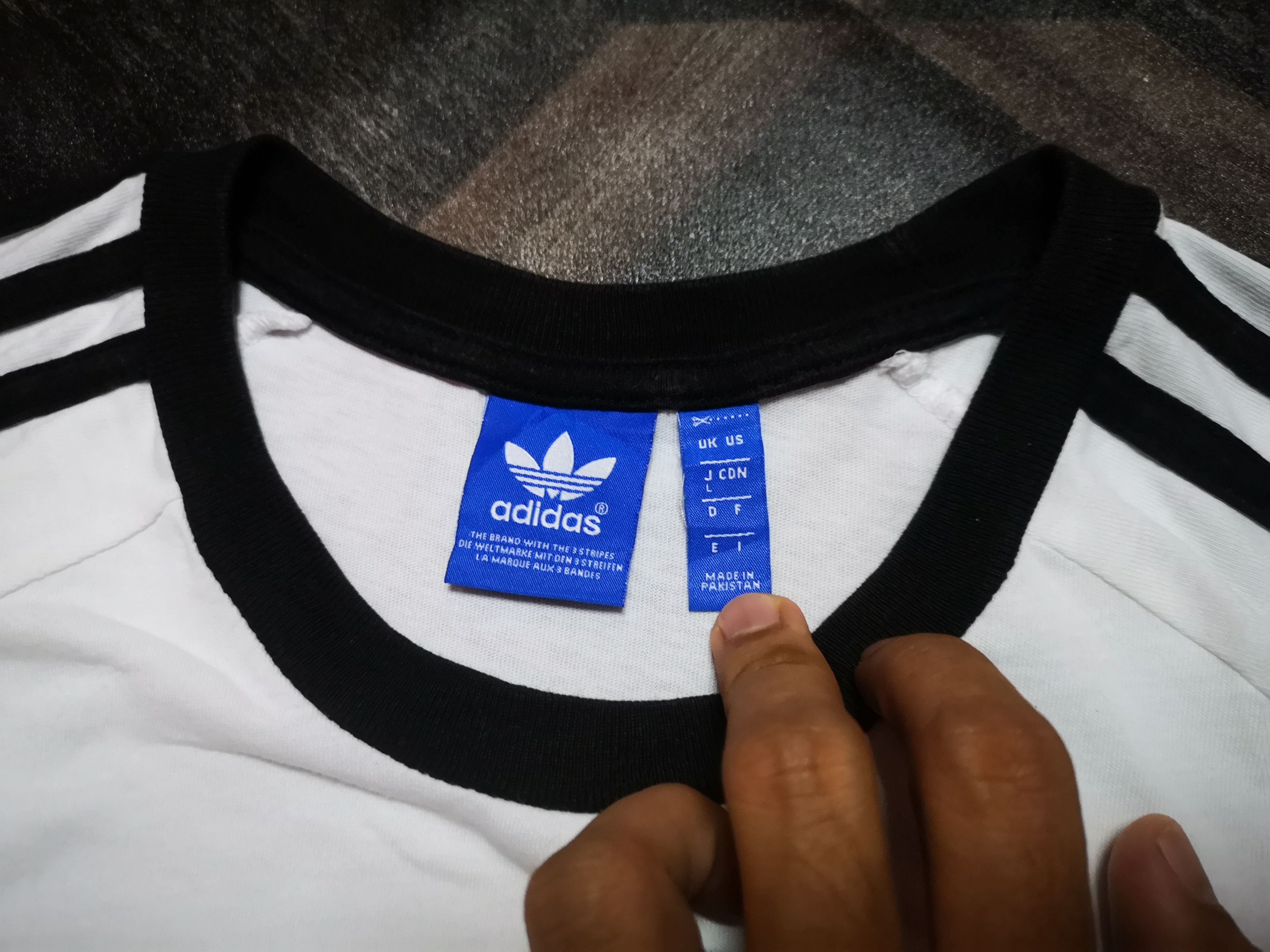 Adidas Adidas Ringer BLACK/WHITE Size US M / EU 48-50 / 2 - 5 Thumbnail