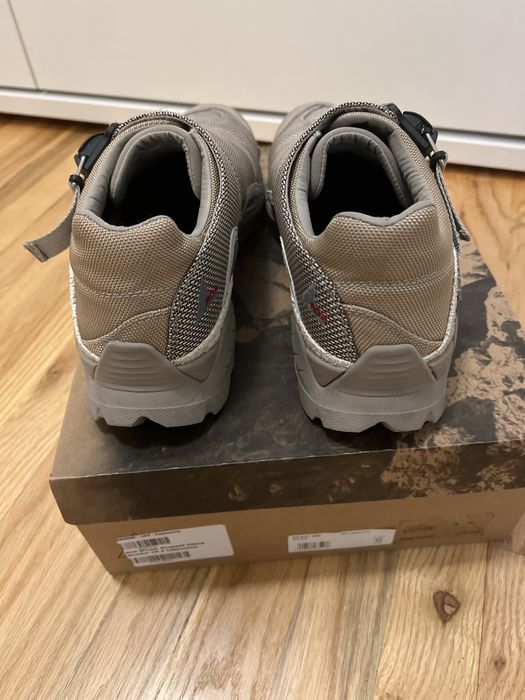 ROA ROA MINAAR STRAPPED HIKING SNEAKER CAPPUCCINO | Grailed