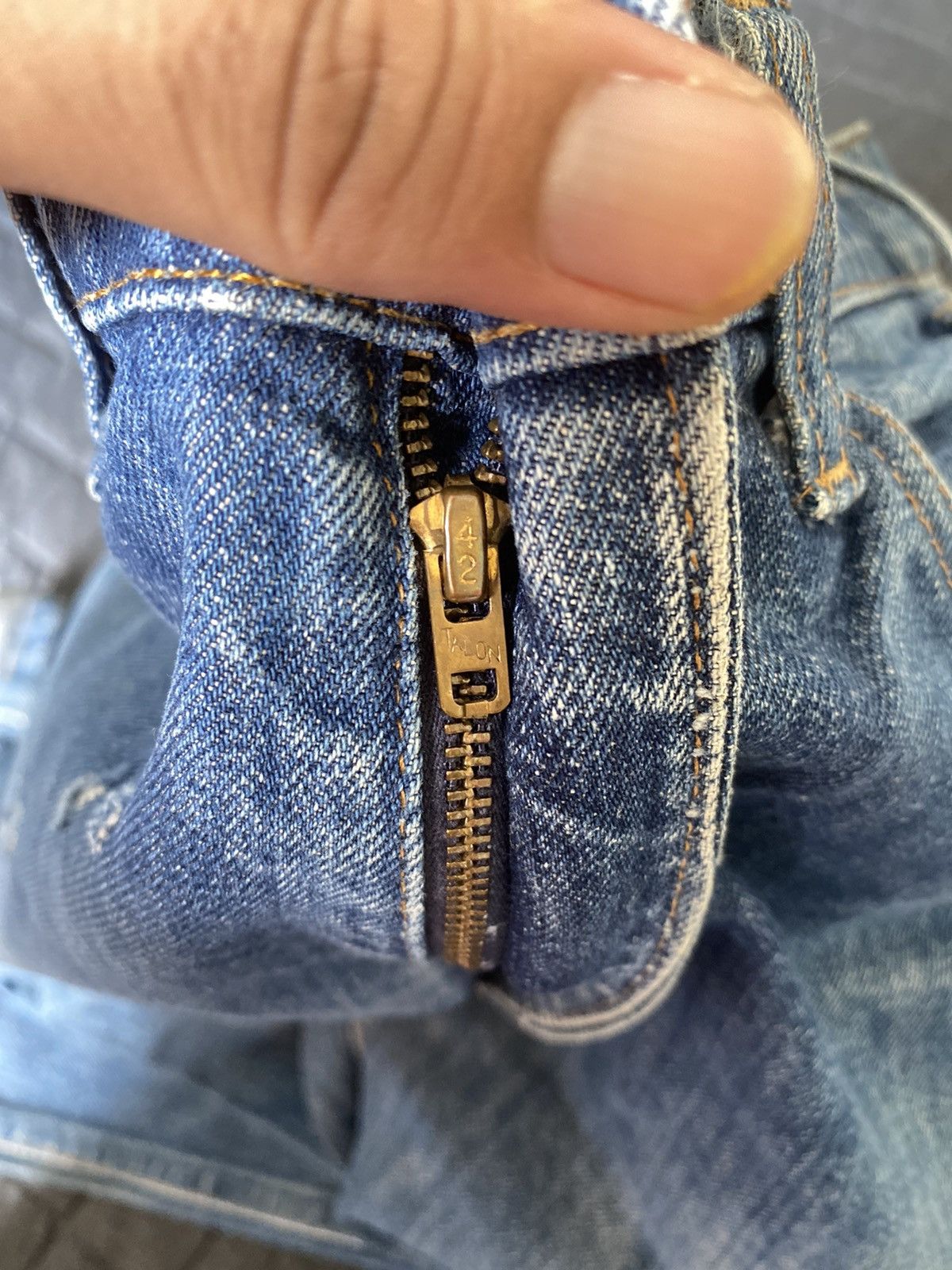 Levi's × Vintage OFFER🔥 Vintage 70s Levis Single Button Stamp 8' Denim Jeans Size US 33 - 11 Thumbnail
