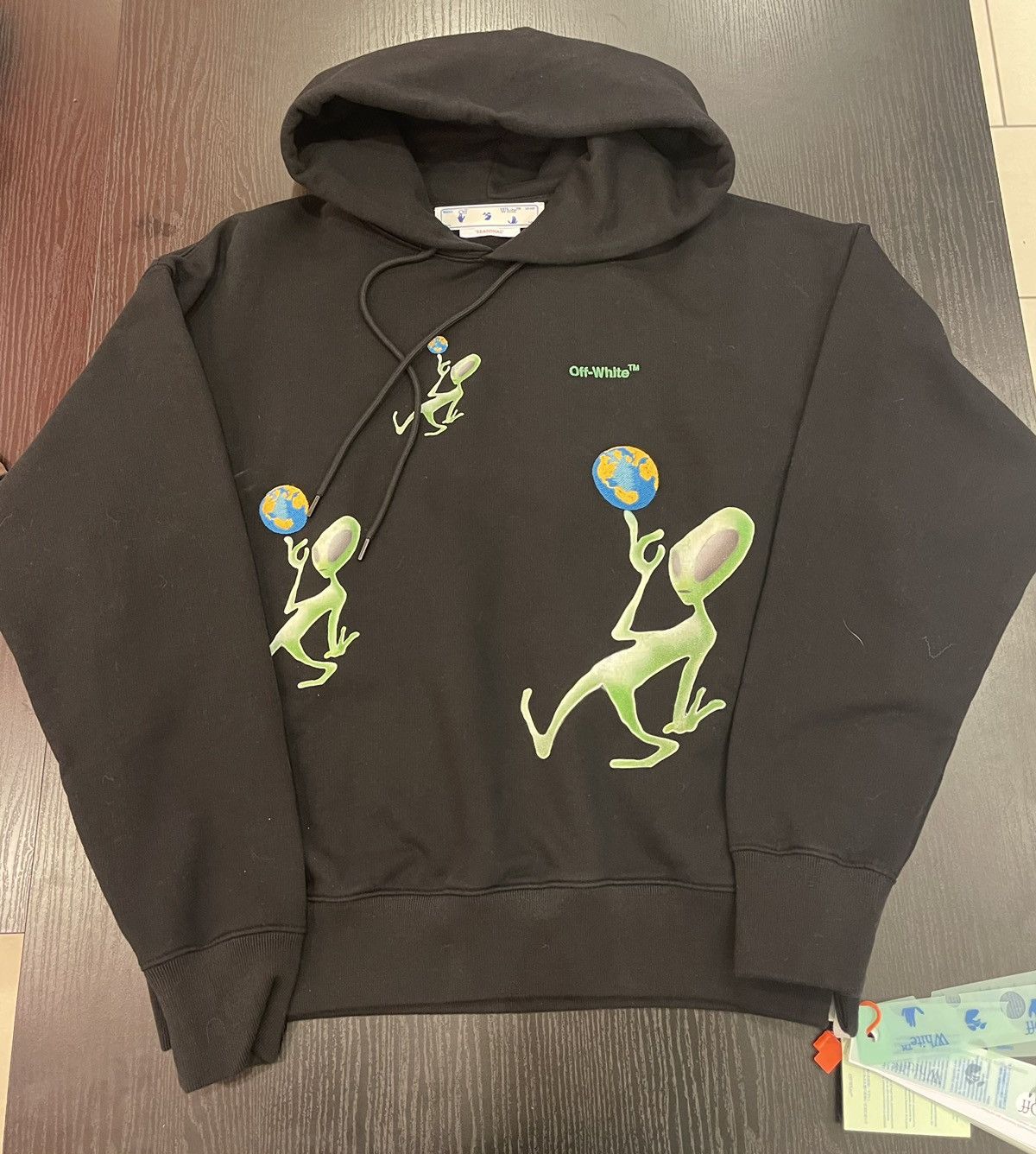 Off-White Alien Arrow Skate Hoodie Black Green Size US S / EU 44-46 / 1 - 2 Thumbnail