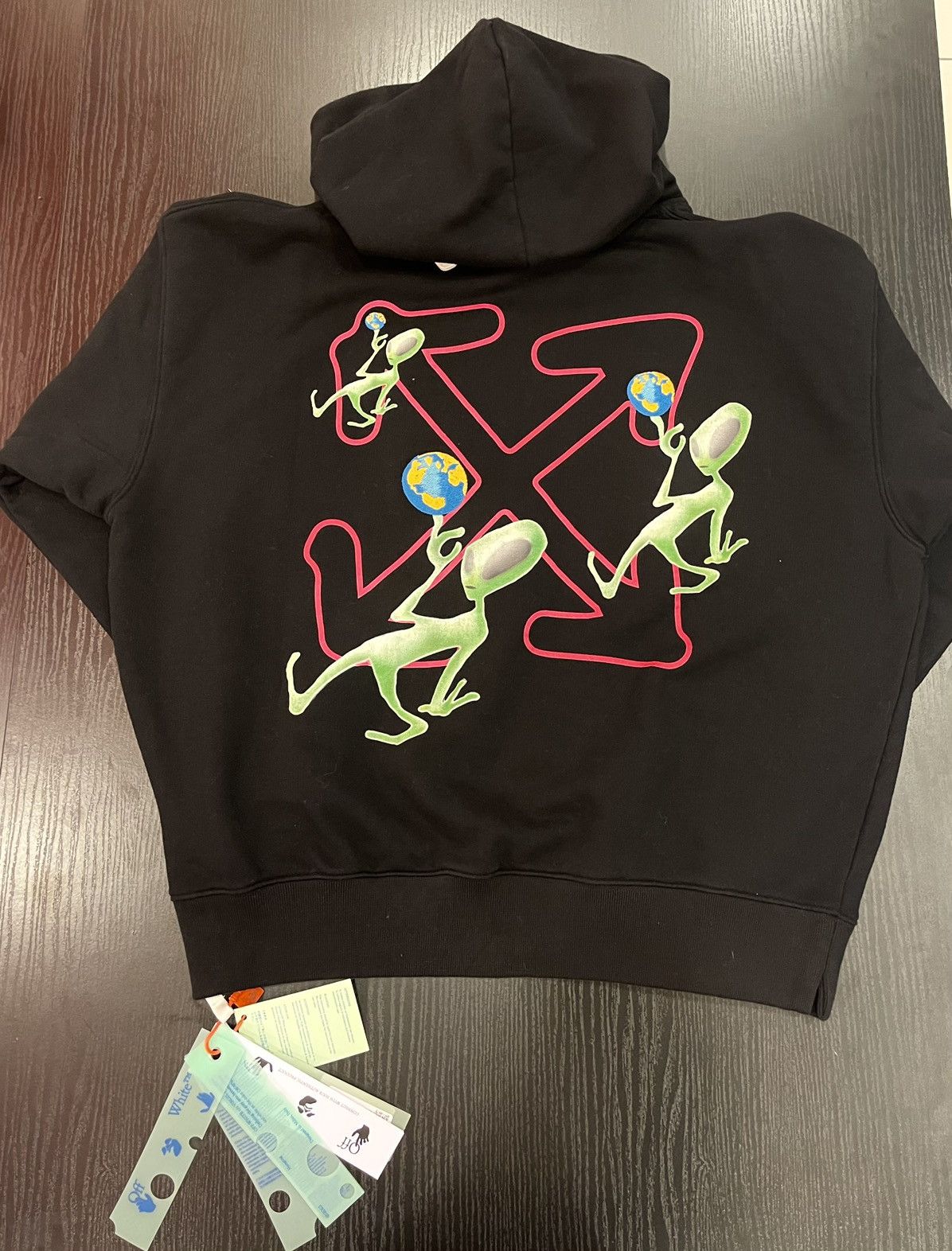 Off-White Alien Arrow Skate Hoodie Black Green Size US S / EU 44-46 / 1 - 1 Thumbnail