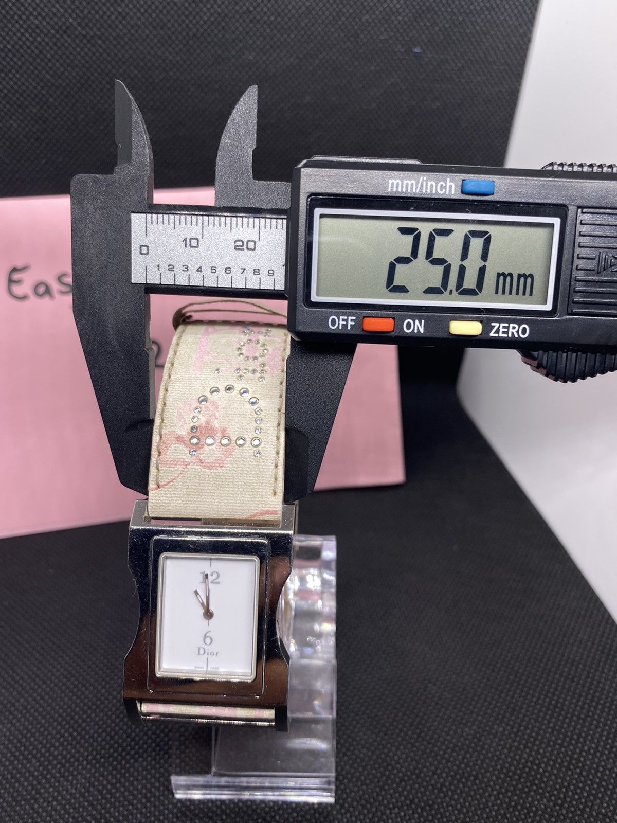 Dior OFFER YOUR PRICE🔥 Christian Dior Chris 47 Flower Watch Size ONE SIZE - 23 Thumbnail