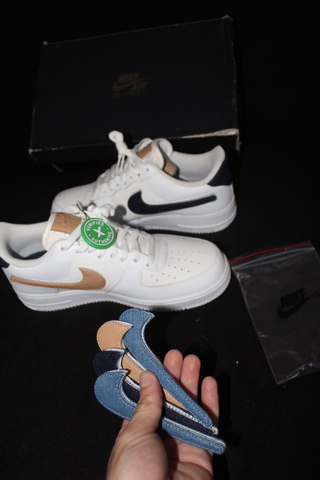 Nike Nike Air Force 1 ‘07 LV8 Removable Swoosh White Vachetta Tan Size US 7.5 / EU 40-41 - 3 Thumbnail