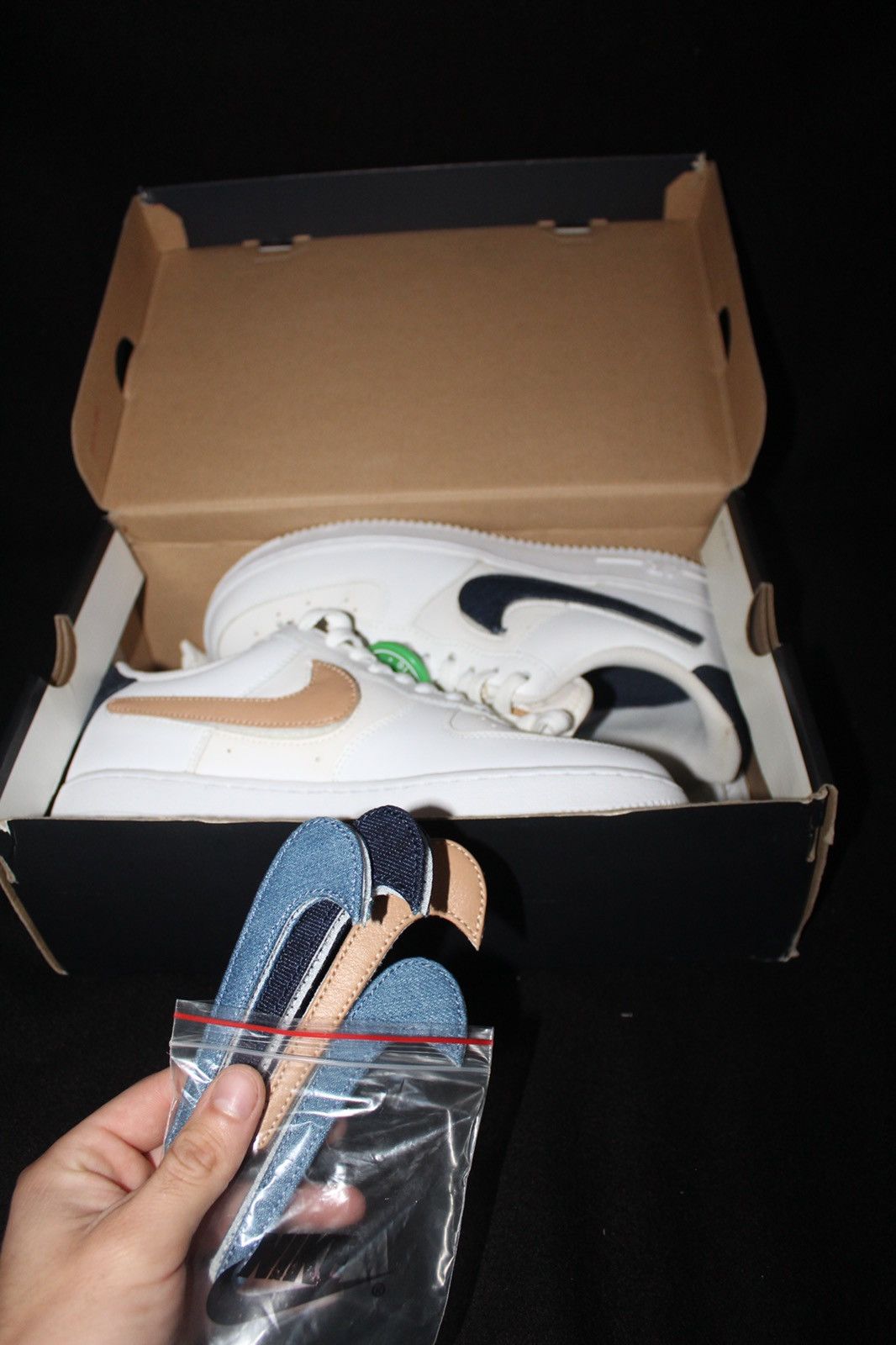 Nike Air Force 1 ‘07 LV8 Removable Swoosh White Vachetta Tan