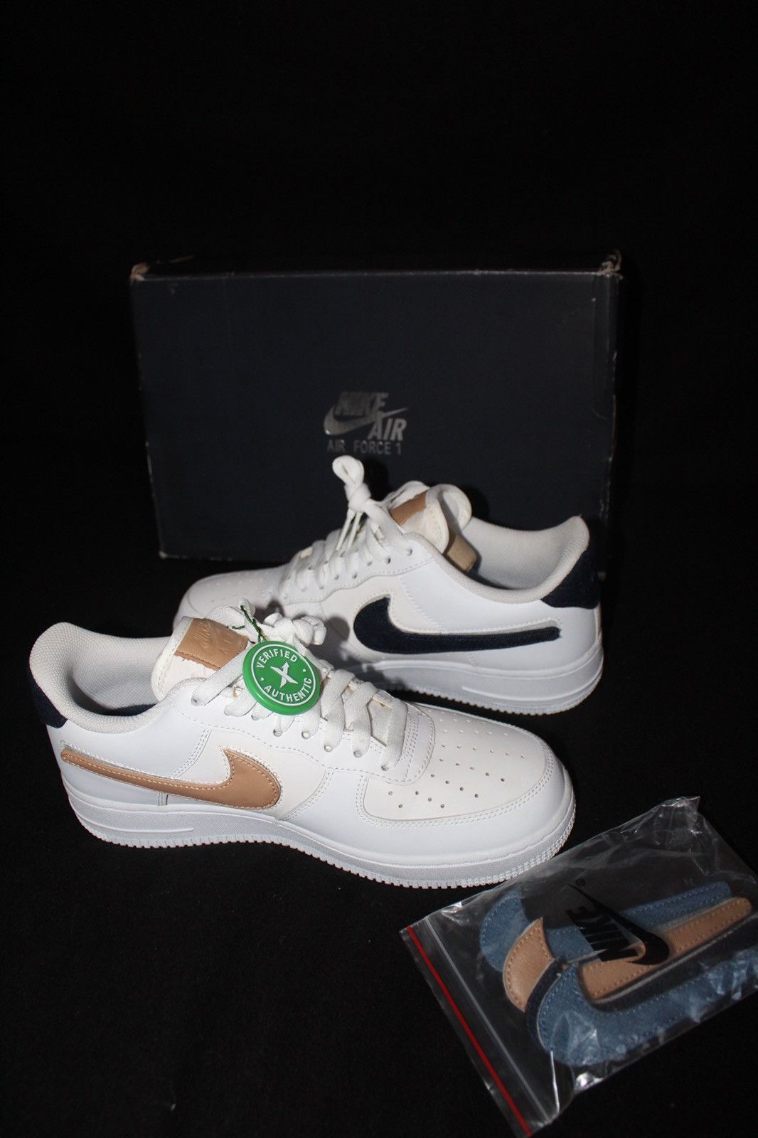 Nike Nike Air Force 1 ‘07 LV8 Removable Swoosh White Vachetta Tan Size US 7.5 / EU 40-41 - 2 Thumbnail
