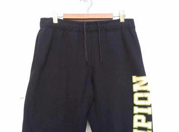 Champion × Vintage 🔥Champion Nice Joggerpants Size US 26 / EU 42 - 3 Thumbnail