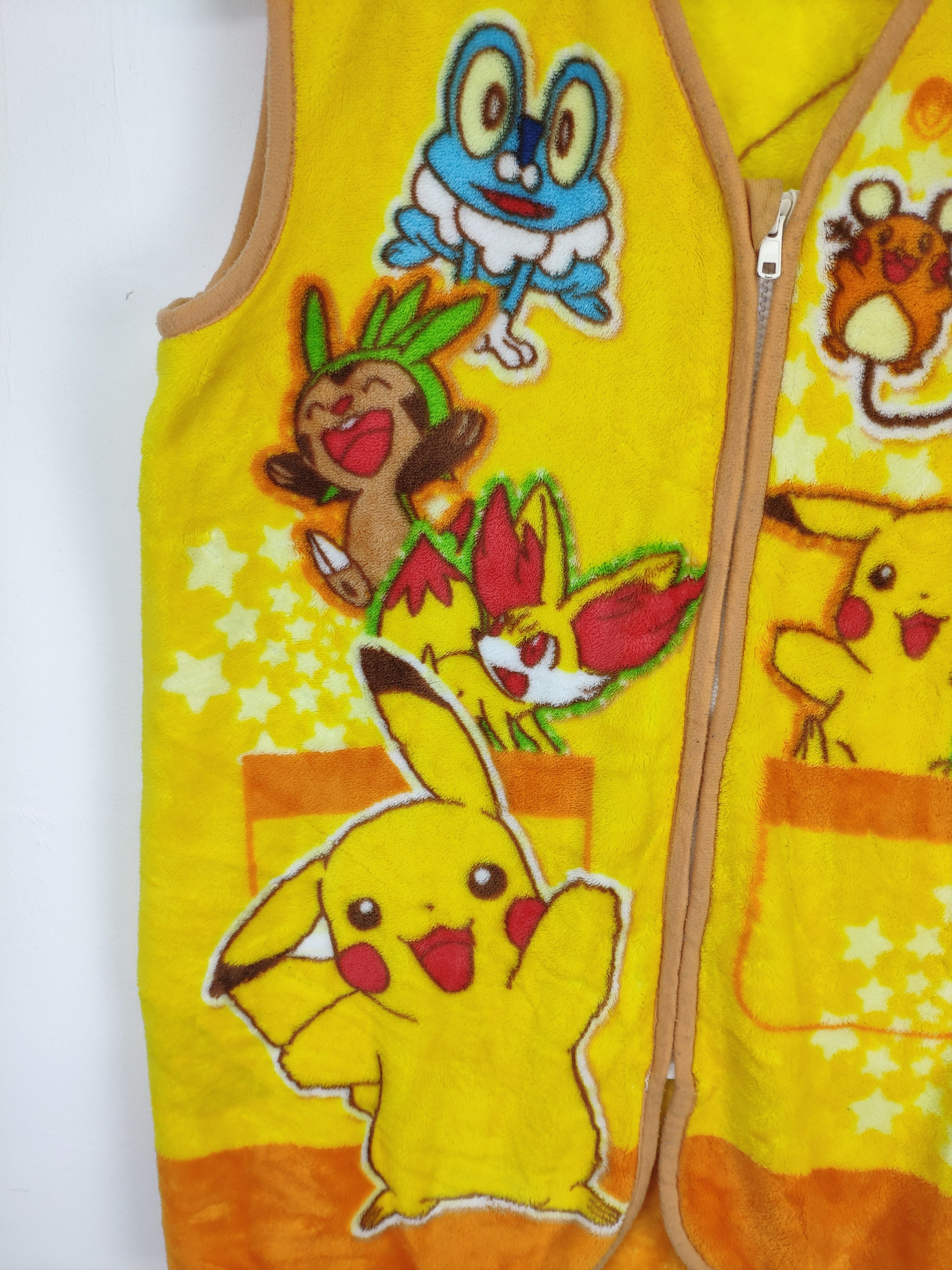 Anime × Japanese Brand × Pokemon Pokemon Character Fleece Vest OVP Size US S / EU 44-46 / 1 - 5 Thumbnail