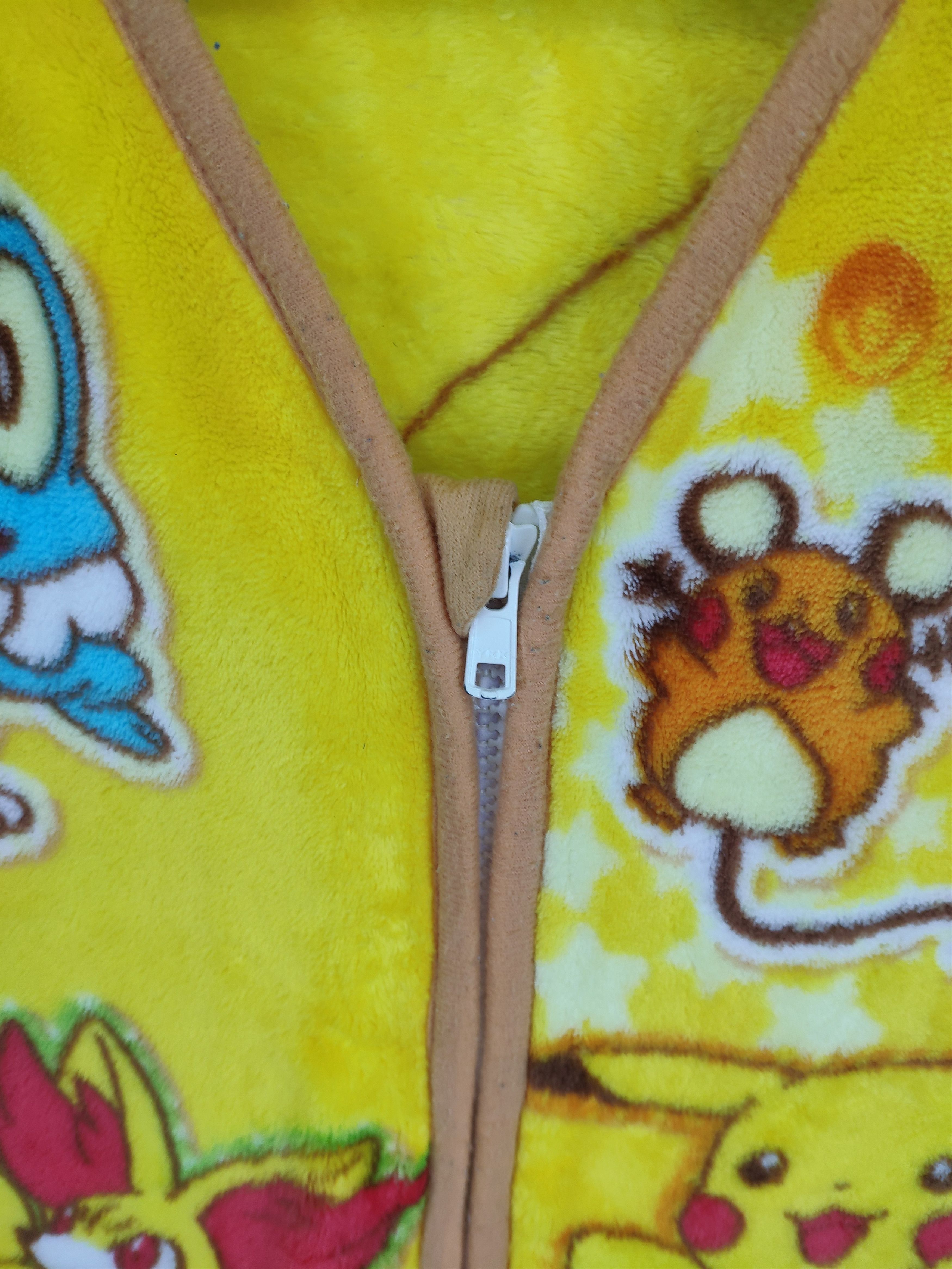 Anime × Japanese Brand × Pokemon Pokemon Character Fleece Vest OVP Size US S / EU 44-46 / 1 - 6 Thumbnail