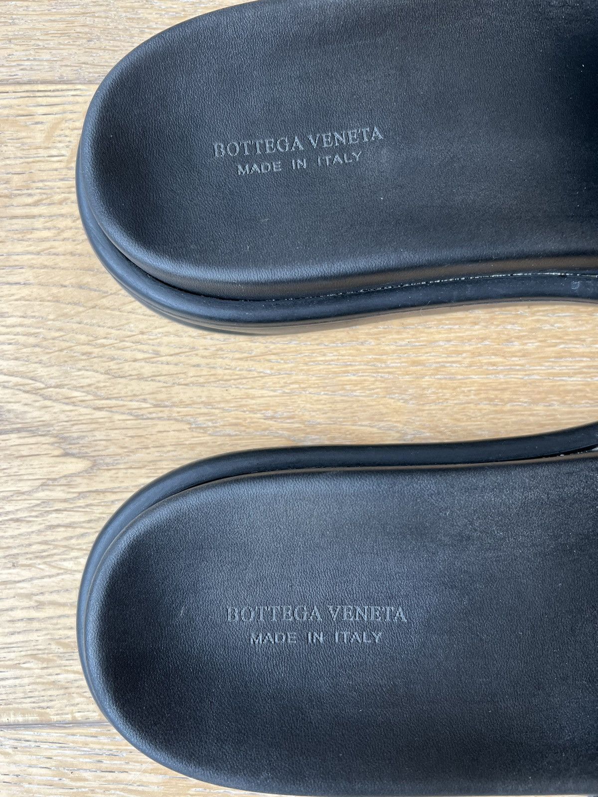 Bottega Veneta Bottega Veneta Intrecciato Leather Slides Size US 9 / EU 42 - 3 Thumbnail