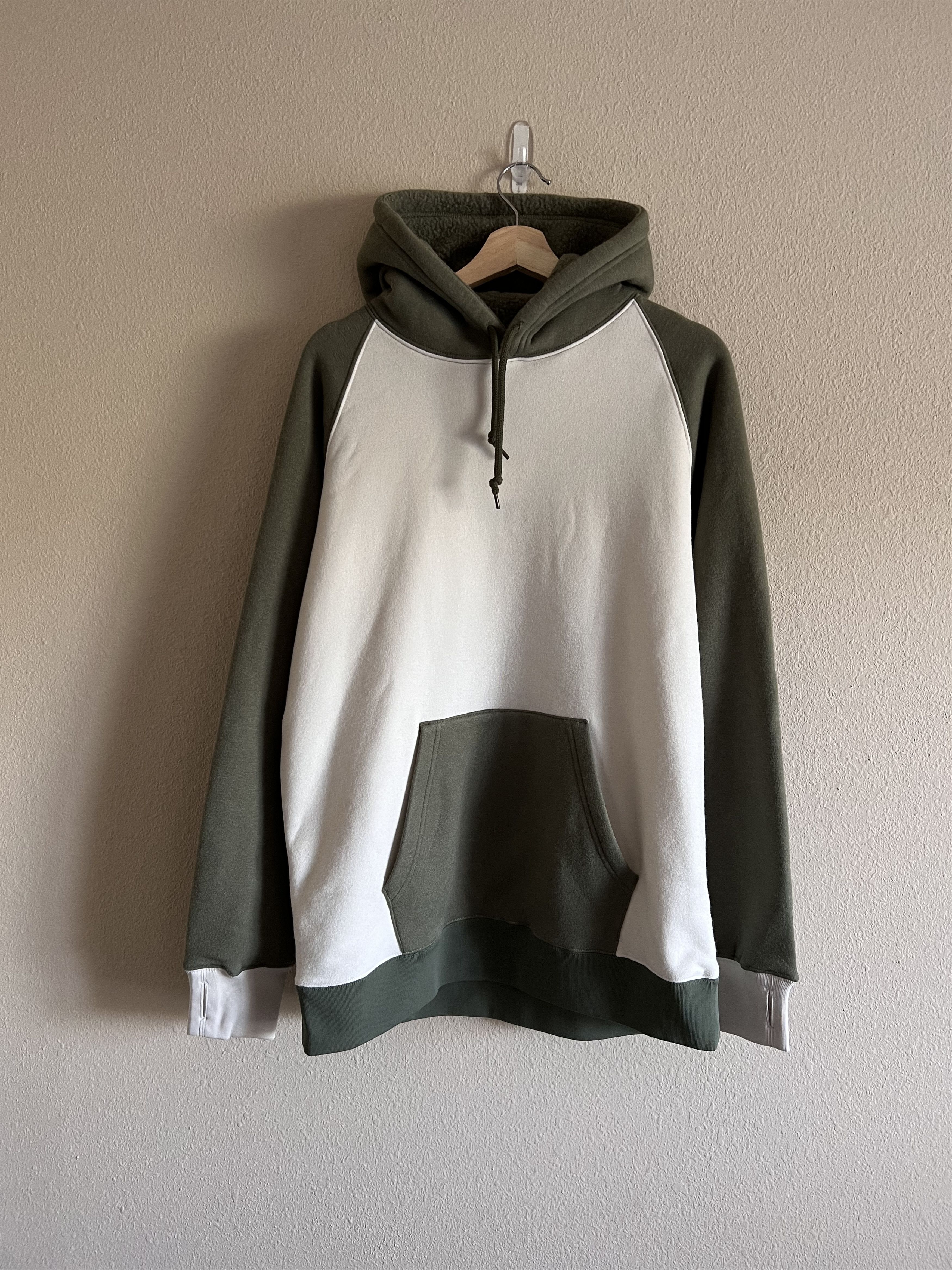 Beams Plus Beams Plus Two Tone Hoodie in White Olive Size US XL / EU 56 / 4 - 1 Thumbnail