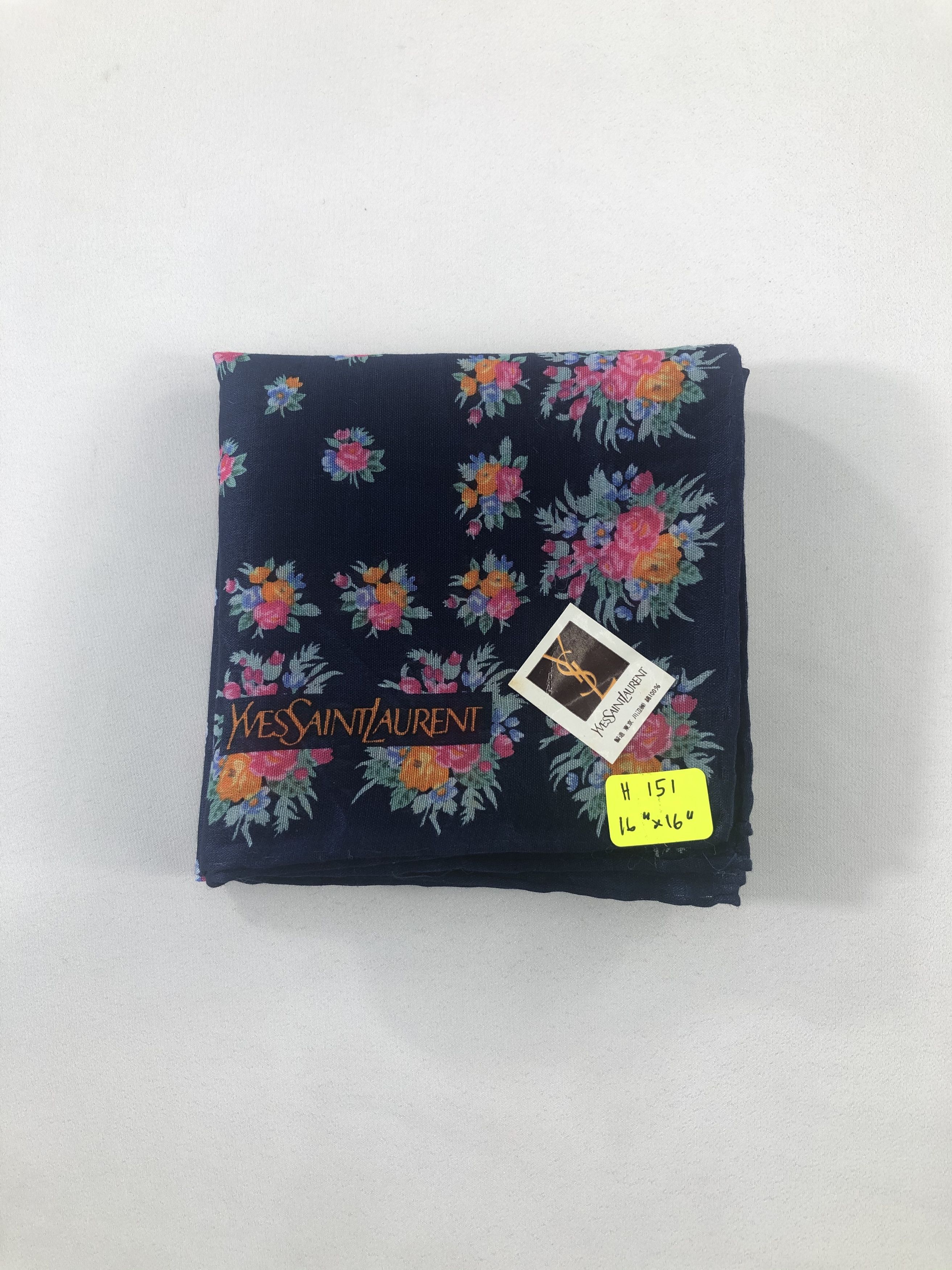 Yves Saint Laurent Yves Saint Laurent Handkerchief / Bandana / Neckerchief Size ONE SIZE - 4 Thumbnail