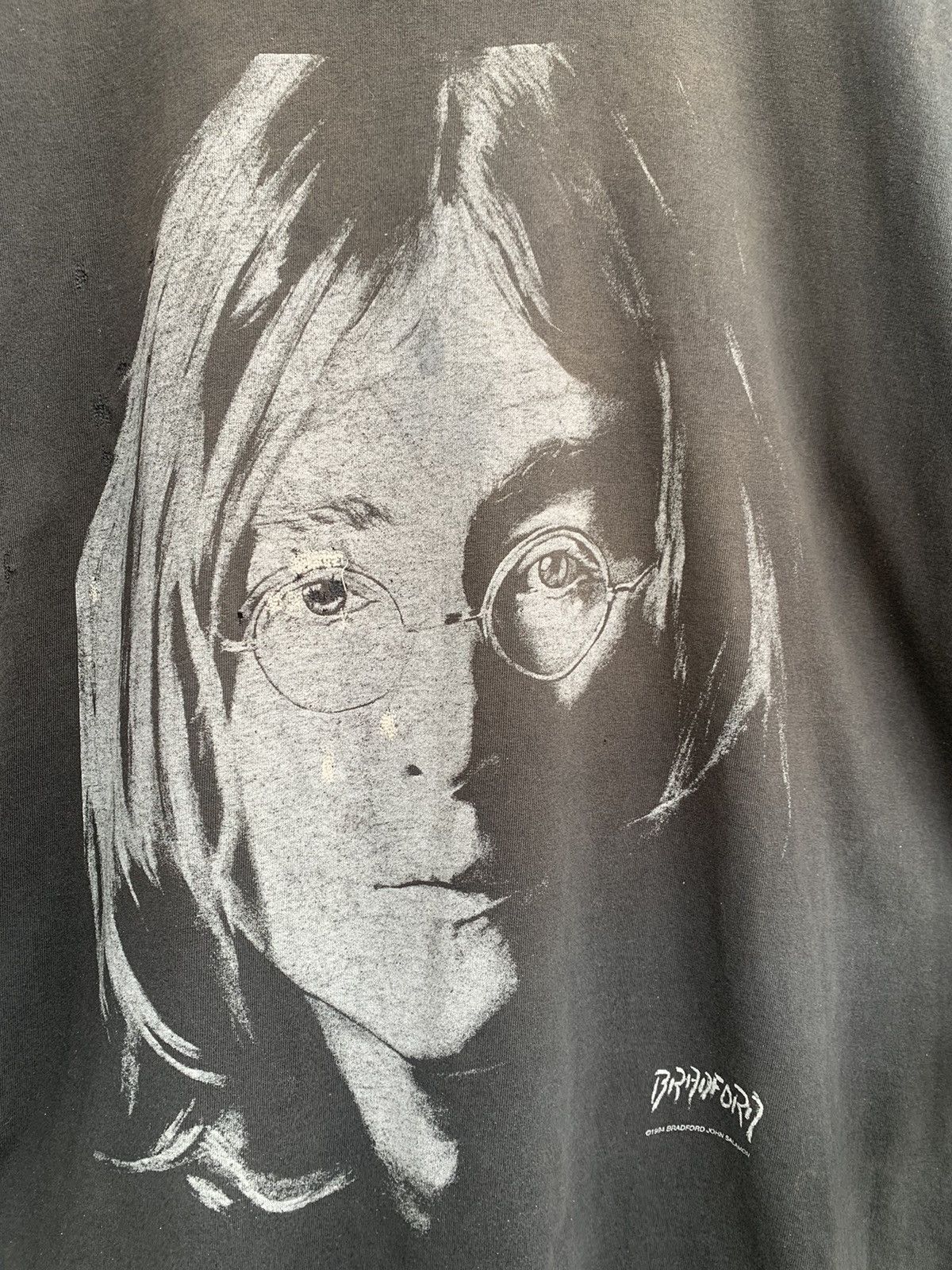 Band Tees Vintage 90s Distressed ‘John Lennon’ Bradford Size US XL / EU 56 / 4 - 5 Thumbnail