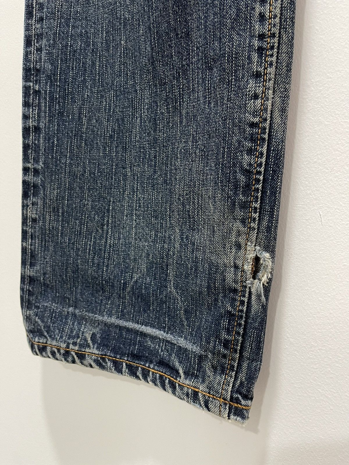 Edwin VINTAGE EDWIN 505 SELVEDGE RIPPED DISTRESSED DENIM JEANS Size US 31 - 11 Thumbnail