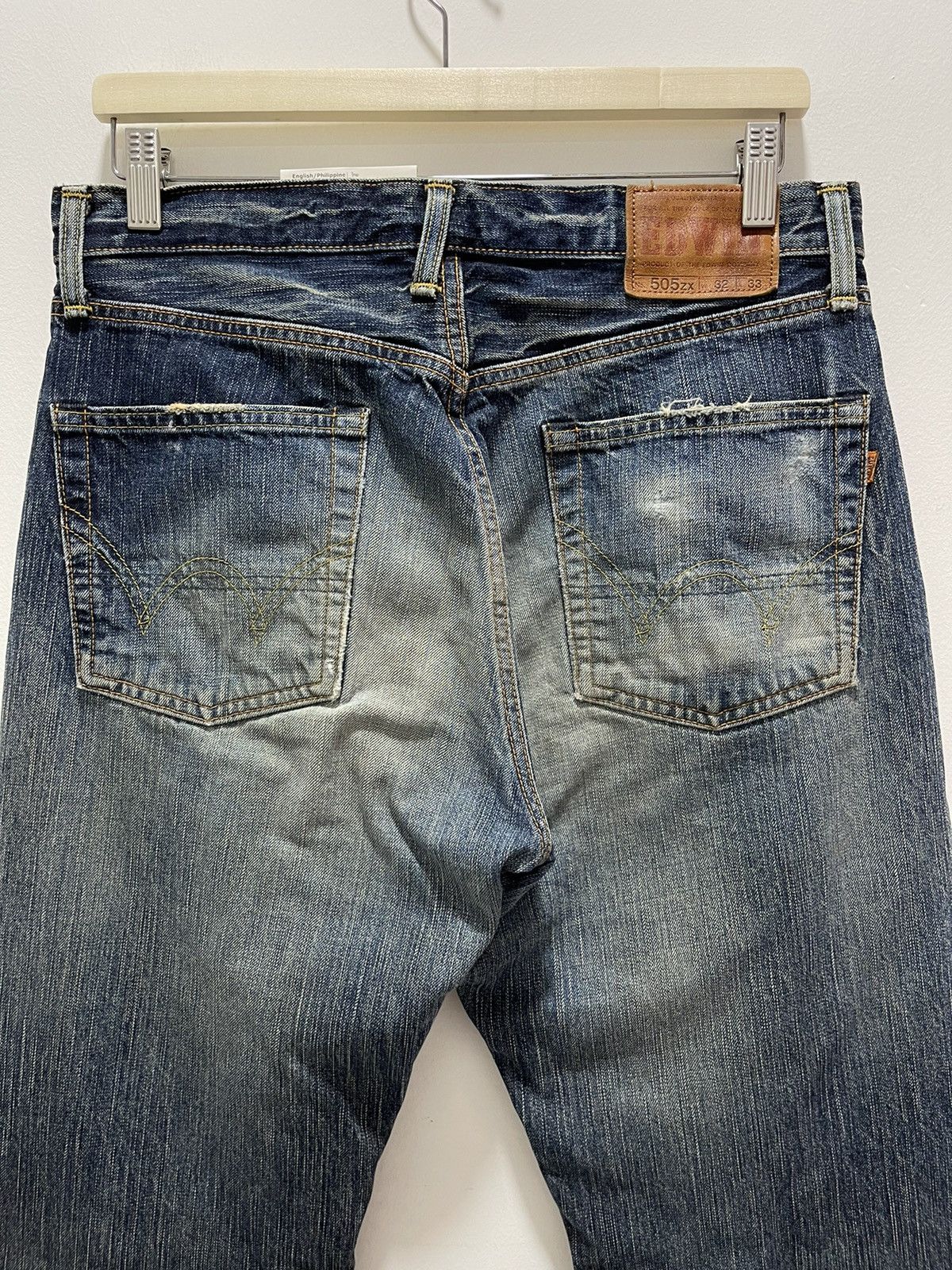 Edwin VINTAGE EDWIN 505 SELVEDGE RIPPED DISTRESSED DENIM JEANS Size US 31 - 16 Thumbnail