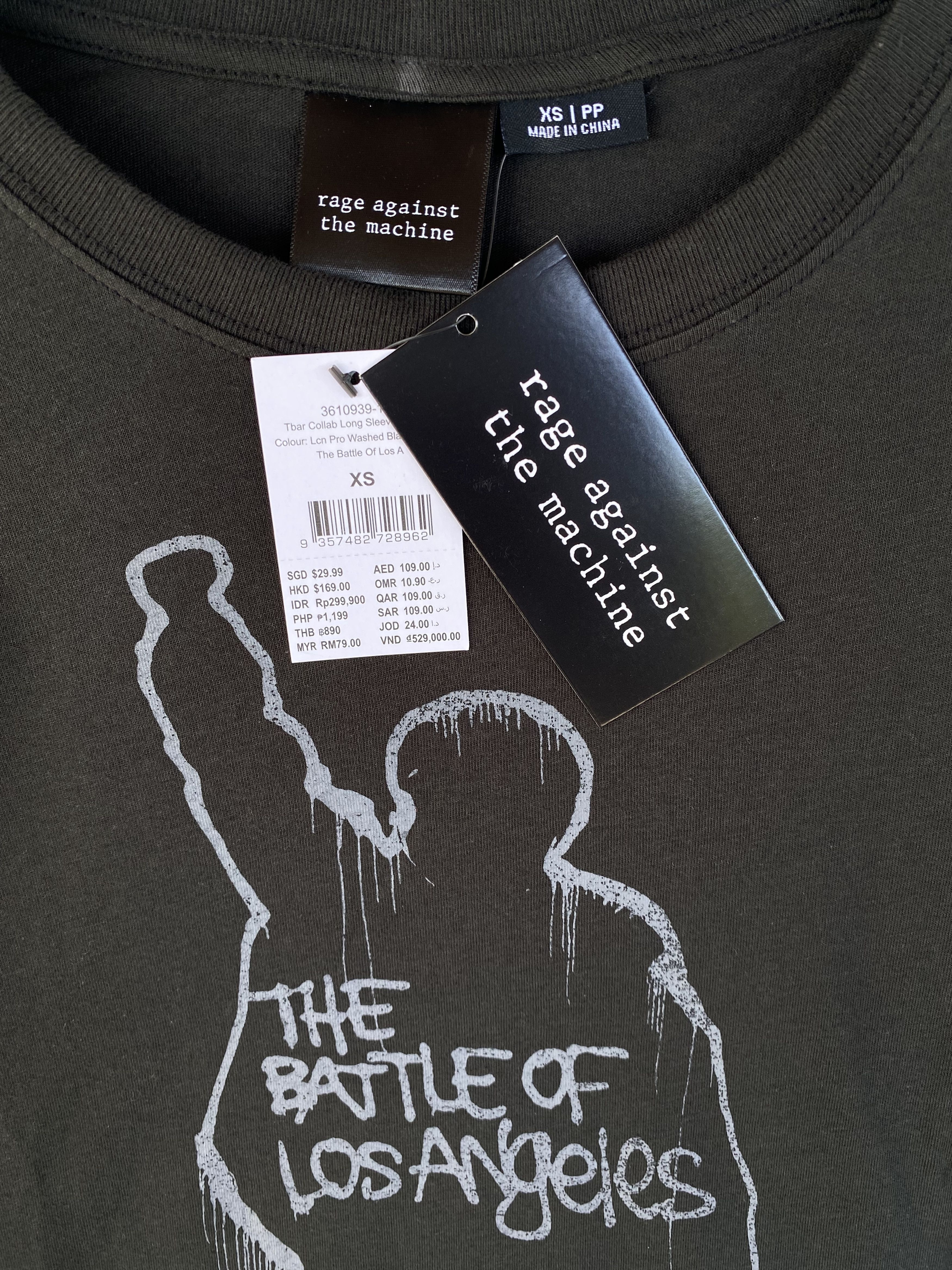 Band Tees 💥Rage Against The Machine / RATM rap metal band tee shirt Size US S / EU 44-46 / 1 - 2 Thumbnail