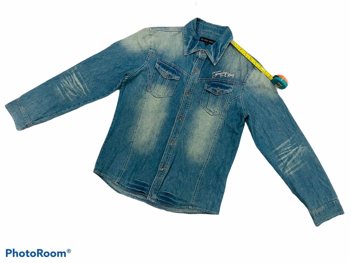 In The Attic Japanese Brand In The Attic Blue Denim Rare and Nice Design Size US L / EU 52-54 / 3 - 8 Thumbnail