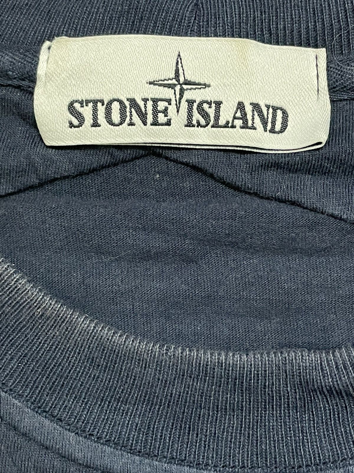 Vintage Vintage Stone Island Pocket T-Shirt Size US L / EU 52-54 / 3 - 7 Thumbnail