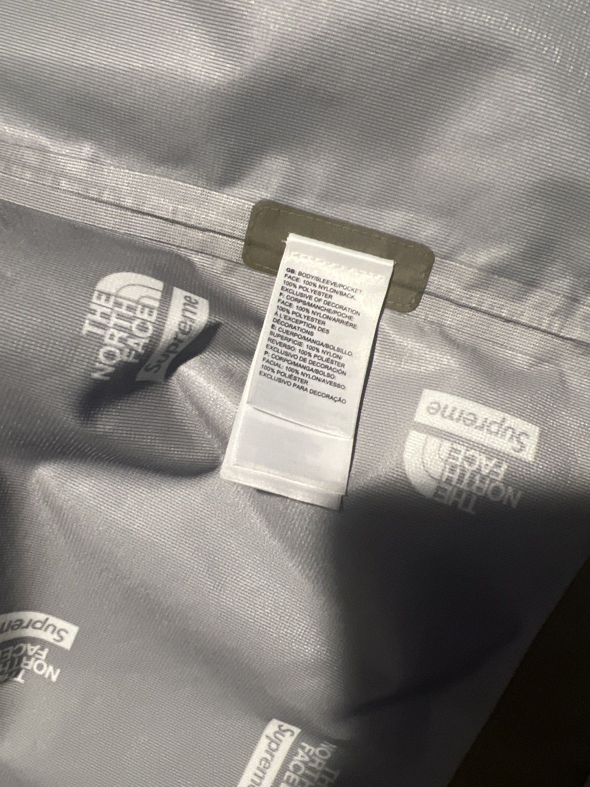 Supreme × The North Face Supreme The North Face Summit Series Coaches Jacket Size US L / EU 52-54 / 3 - 5 Thumbnail