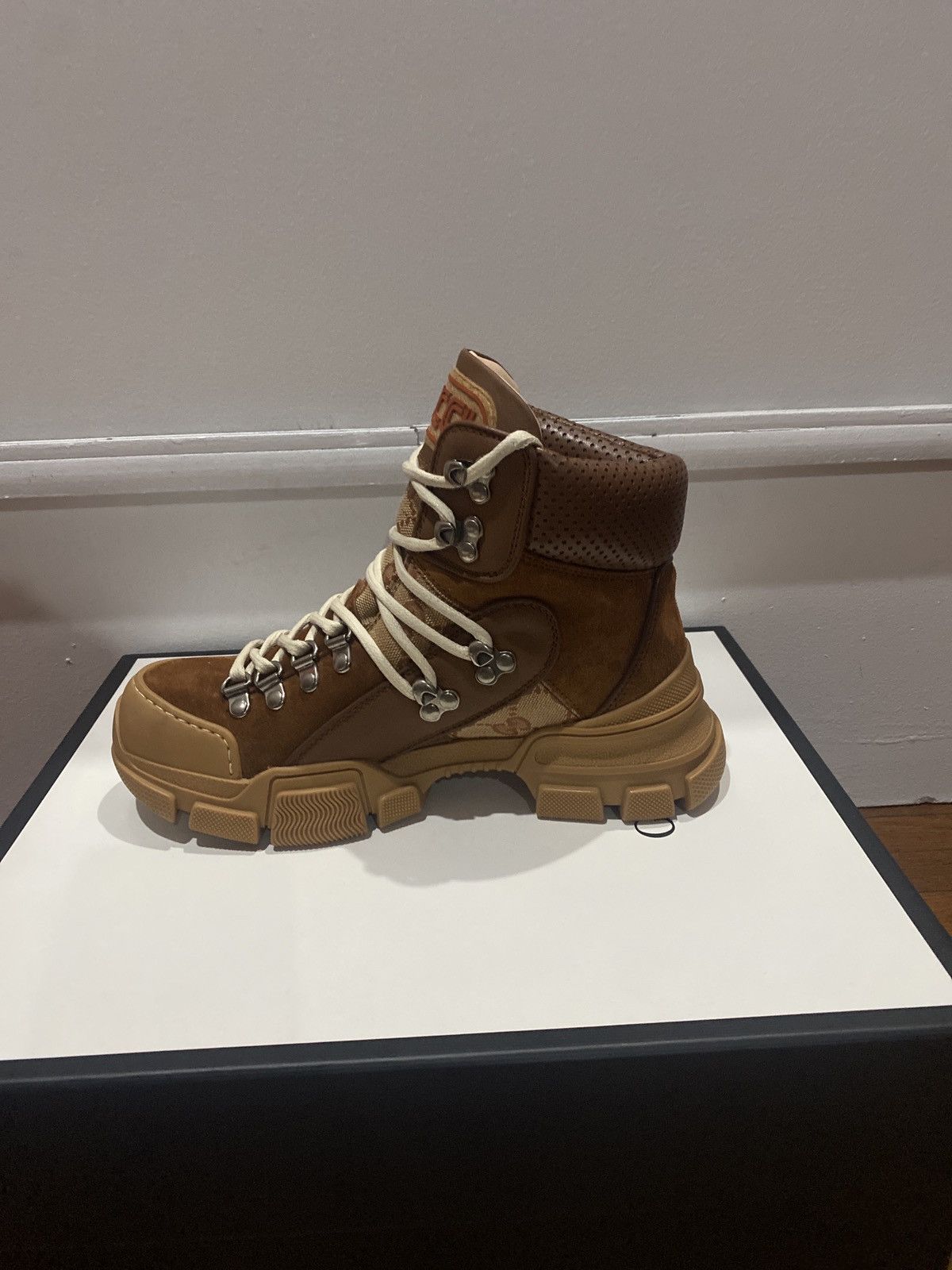 Gucci Gucci Flashtrek Gg Logo Supreme Ankle Boots/Booties Size US 6 / EU 39 - 3 Thumbnail