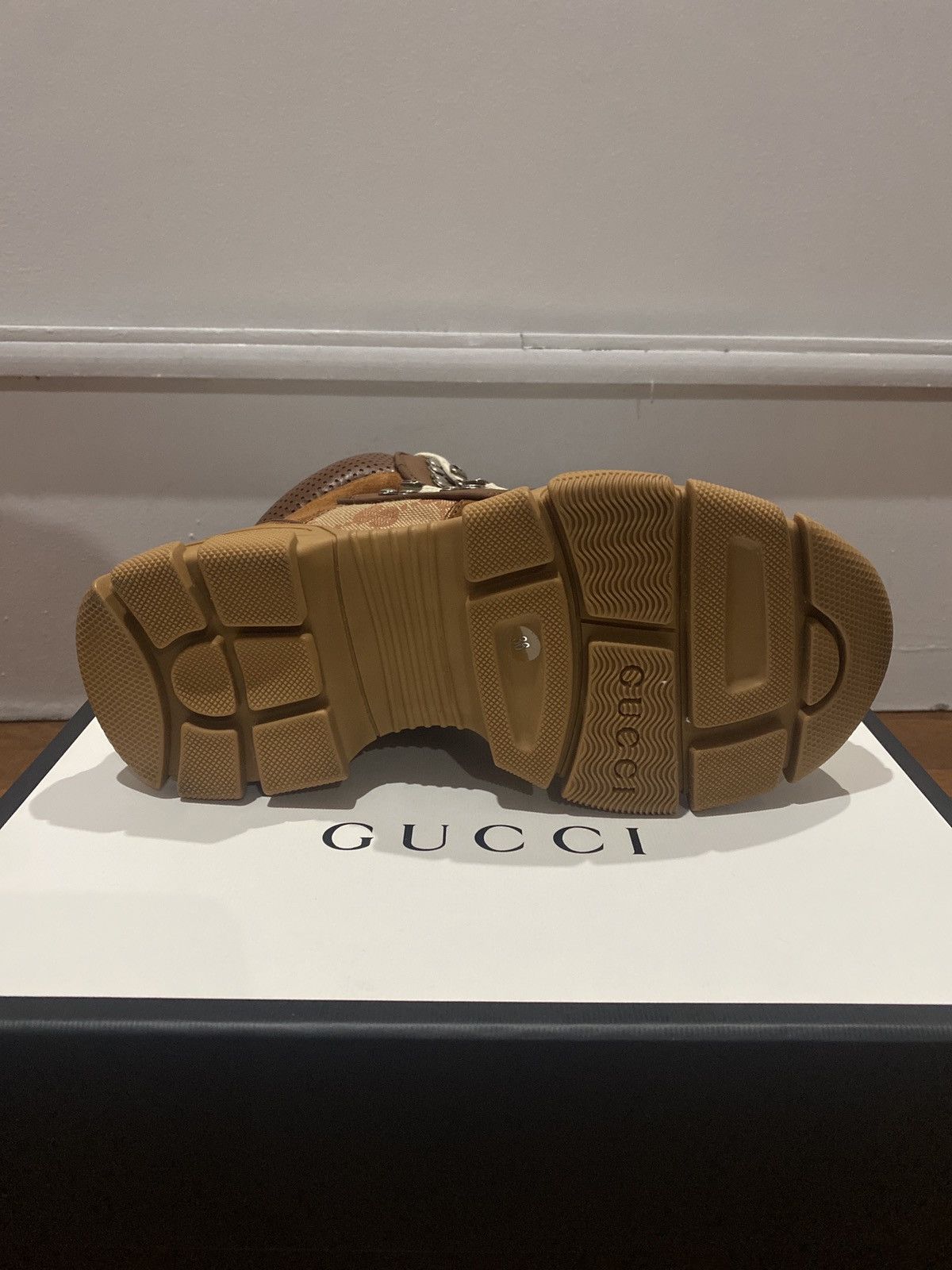 Gucci Gucci Flashtrek Gg Logo Supreme Ankle Boots/Booties Size US 6 / EU 39 - 6 Thumbnail