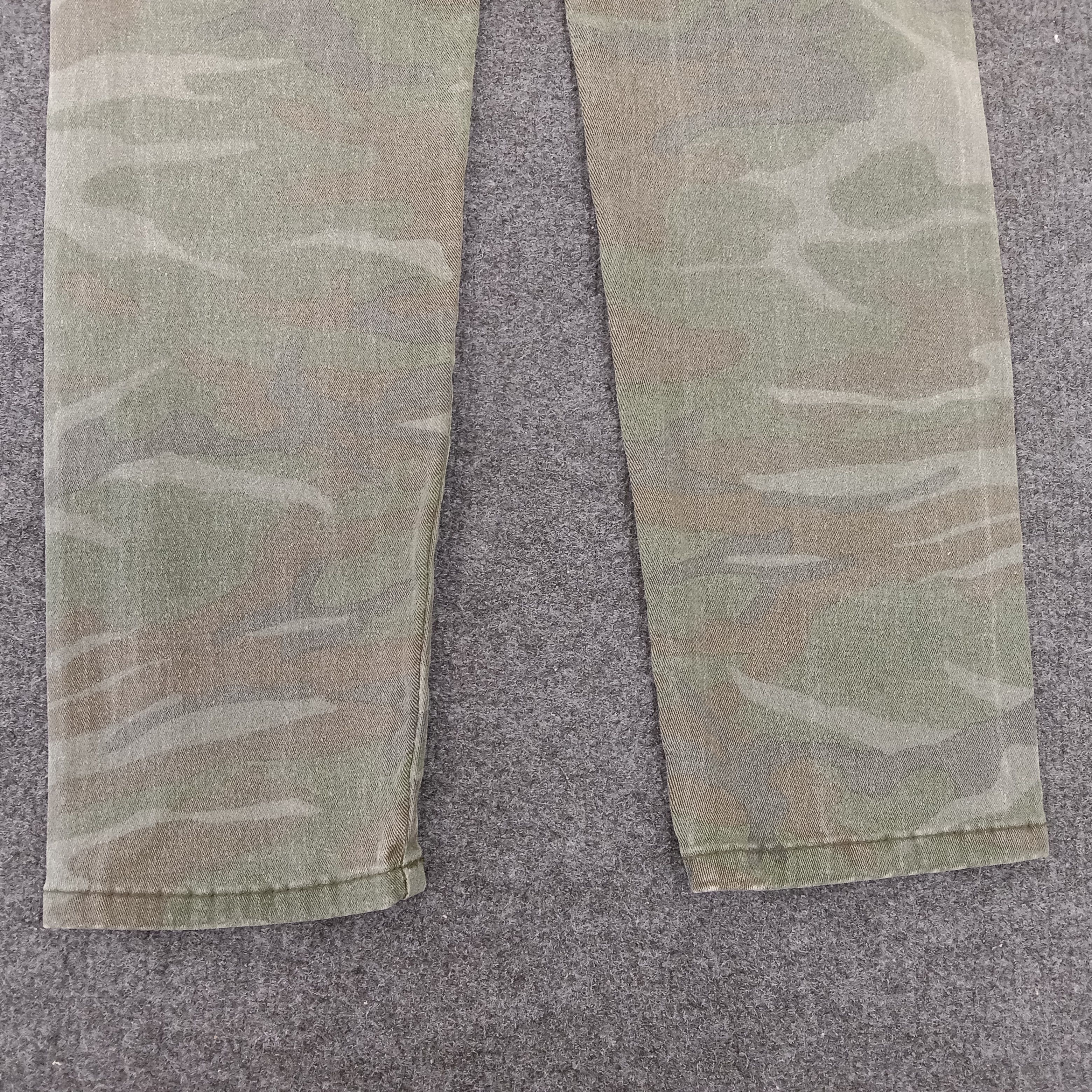 Acne Studios × Vintage Acne Studios Camo Military Skinny Trousers Pants Size US 30 / EU 46 - 6 Thumbnail