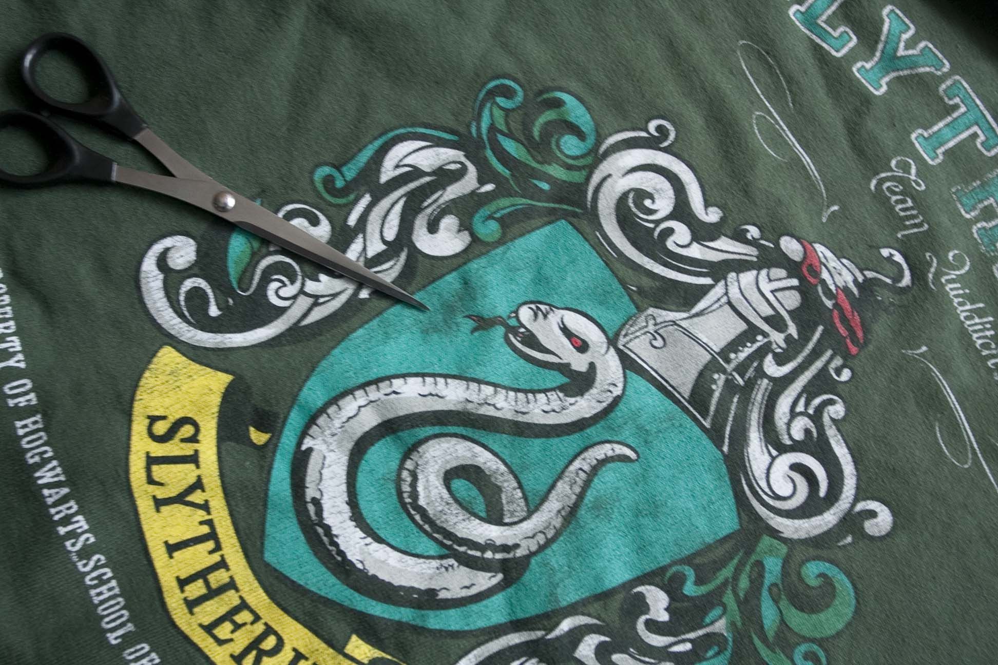 Other Harry Potter Sweatshirt Slytherin Green Snake Size M Size US M / EU 48-50 / 2 - 3 Thumbnail