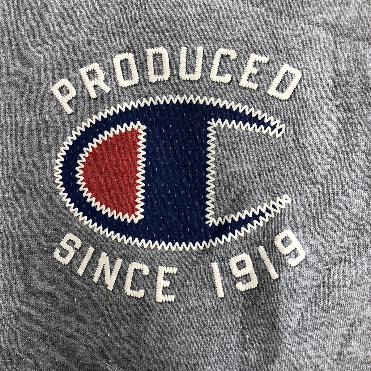 Champion Champion Products Centre Logo Sweatshirt Grey Medium Size US L / EU 52-54 / 3 - 6 Thumbnail