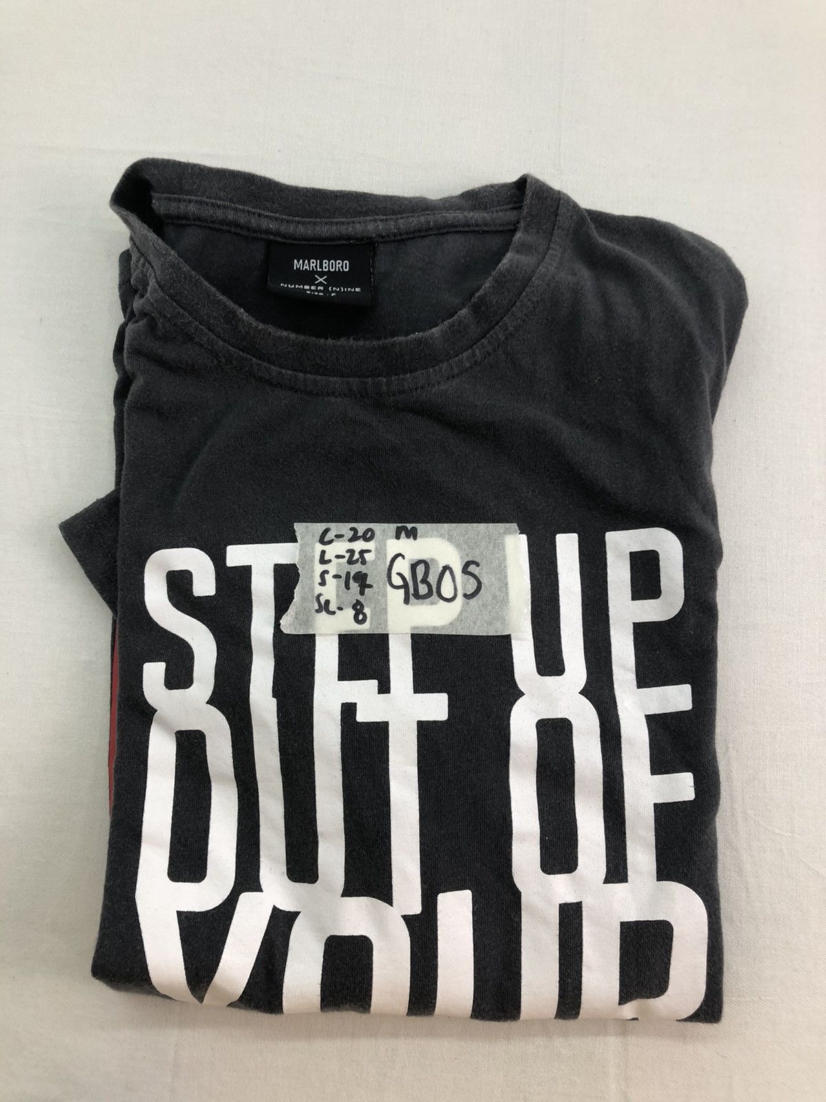 Marlboro Step Up Out of Your Box Tee Size US M / EU 48-50 / 2 - 9 Thumbnail